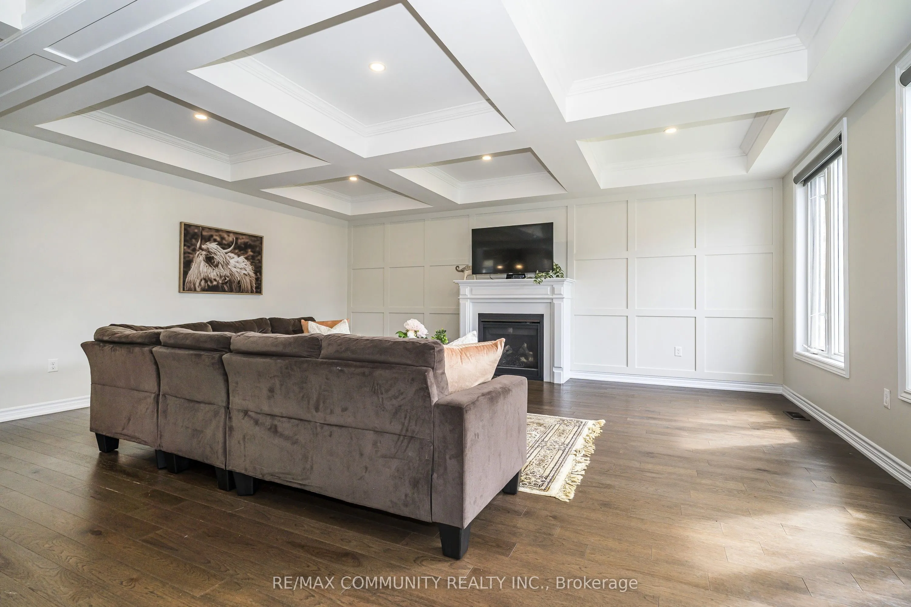 23 Holyrod Drive
