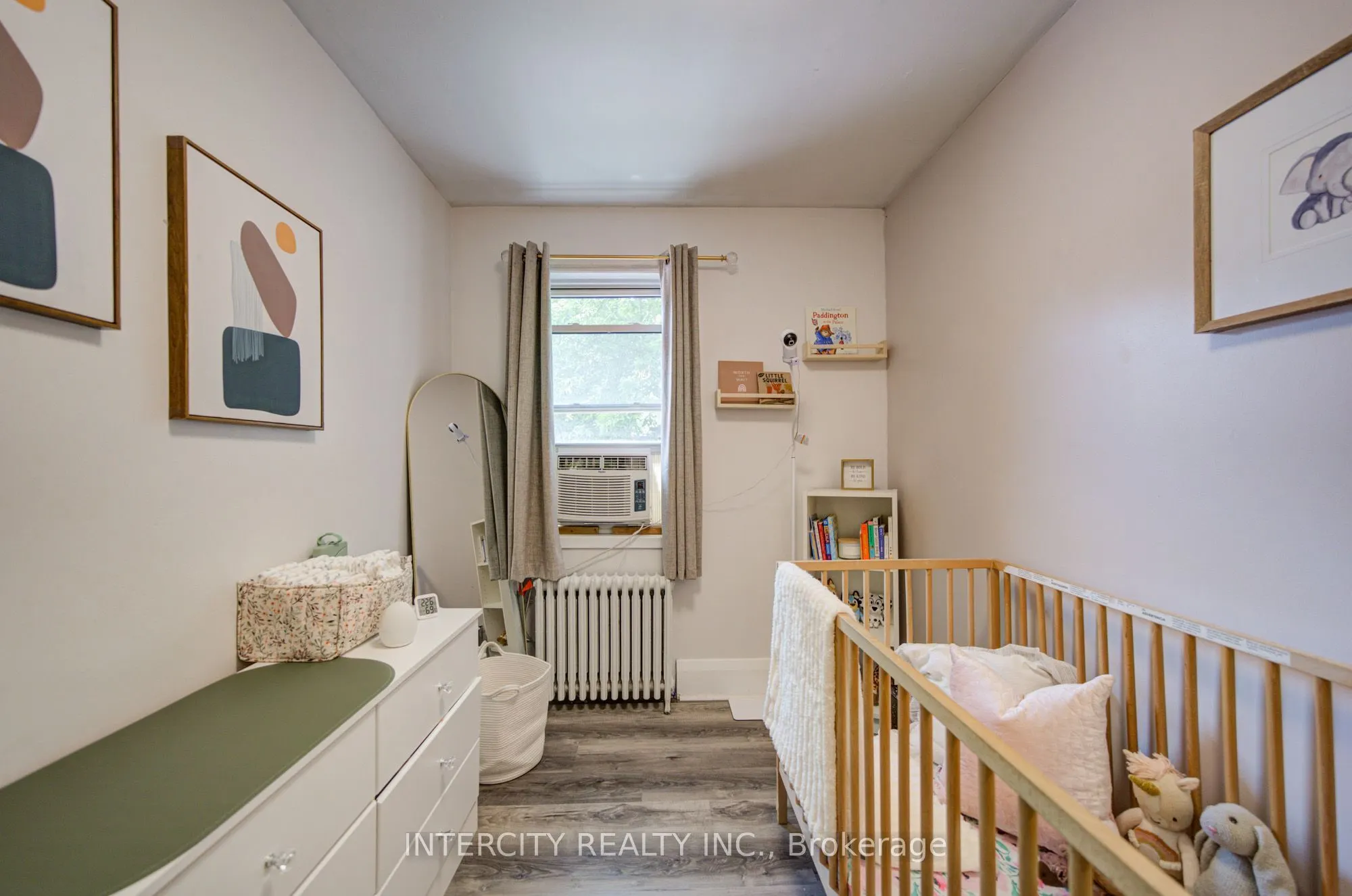 256 Blantyre Avenue