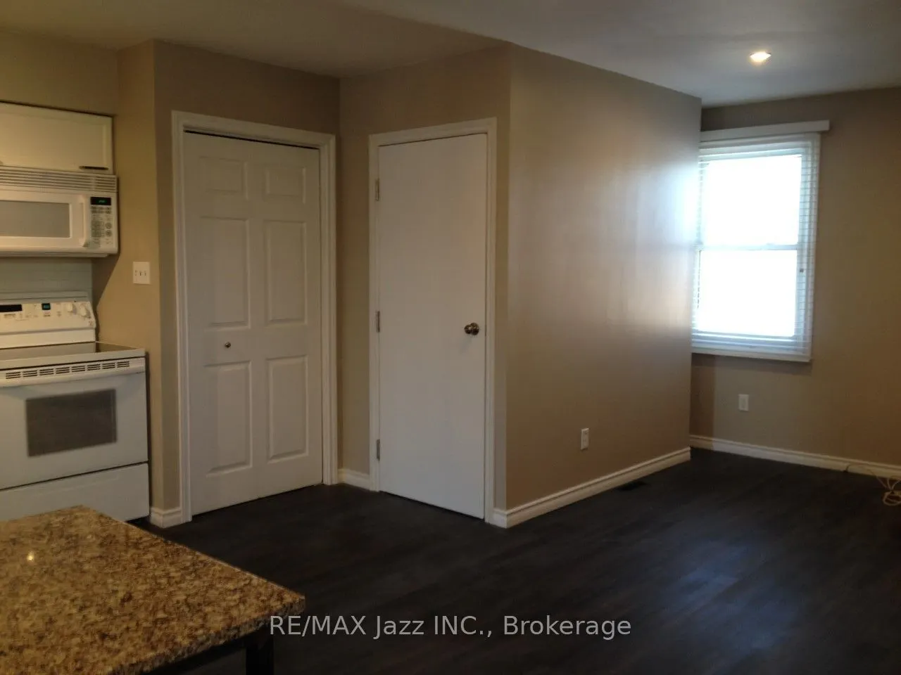 1431 Ritson Road S