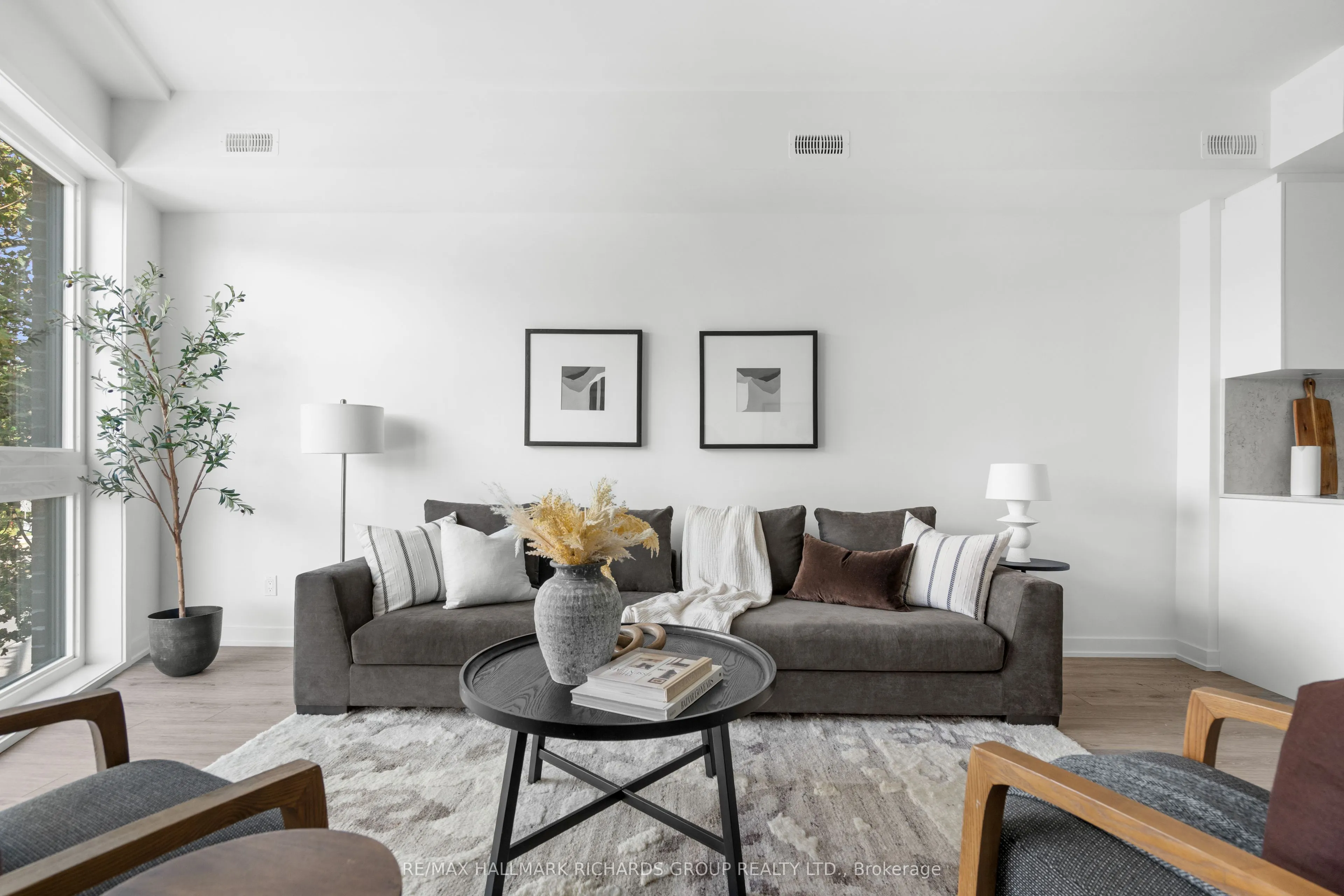 35 Birchcliff Avenue #39