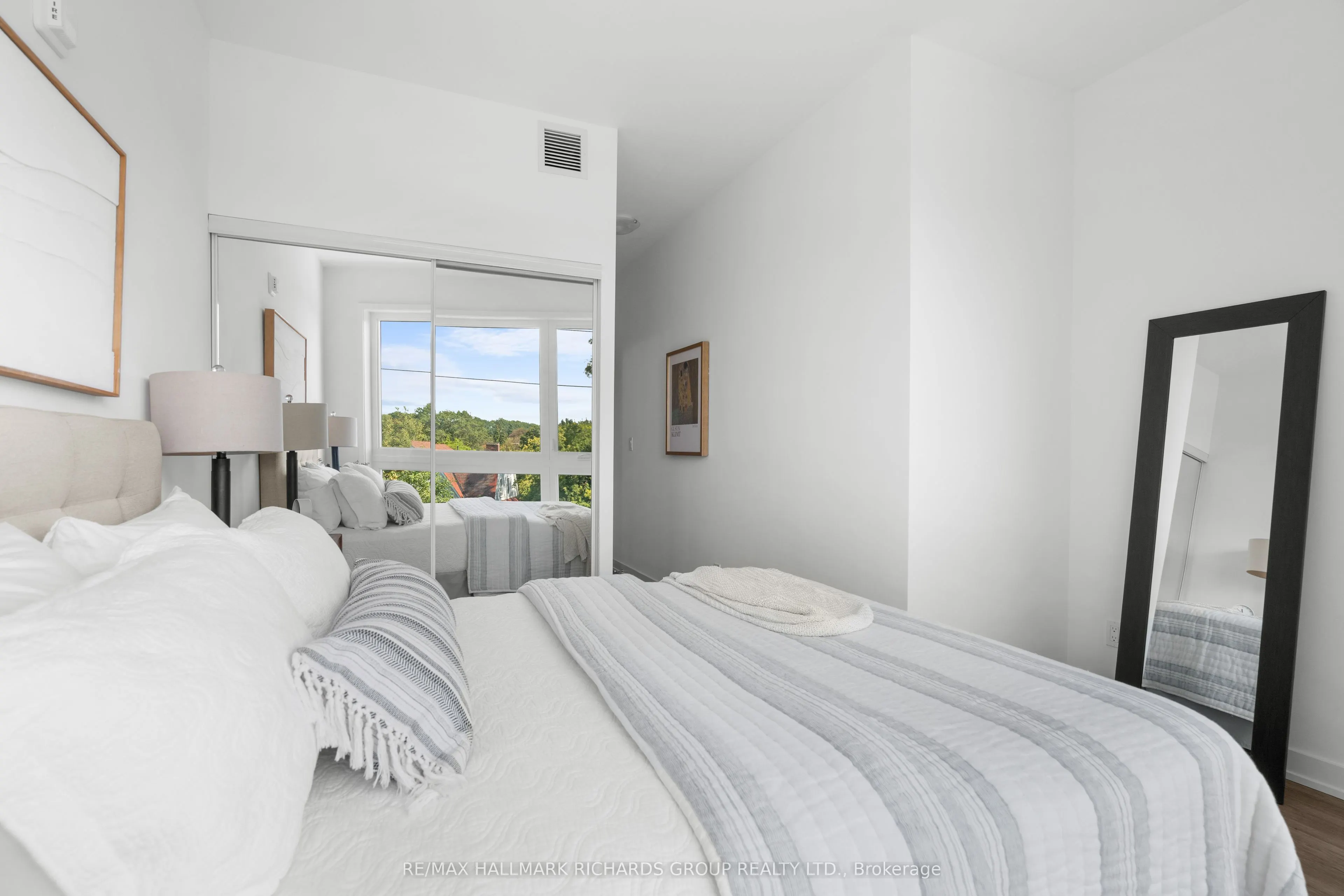 35 Birchcliff Avenue #39