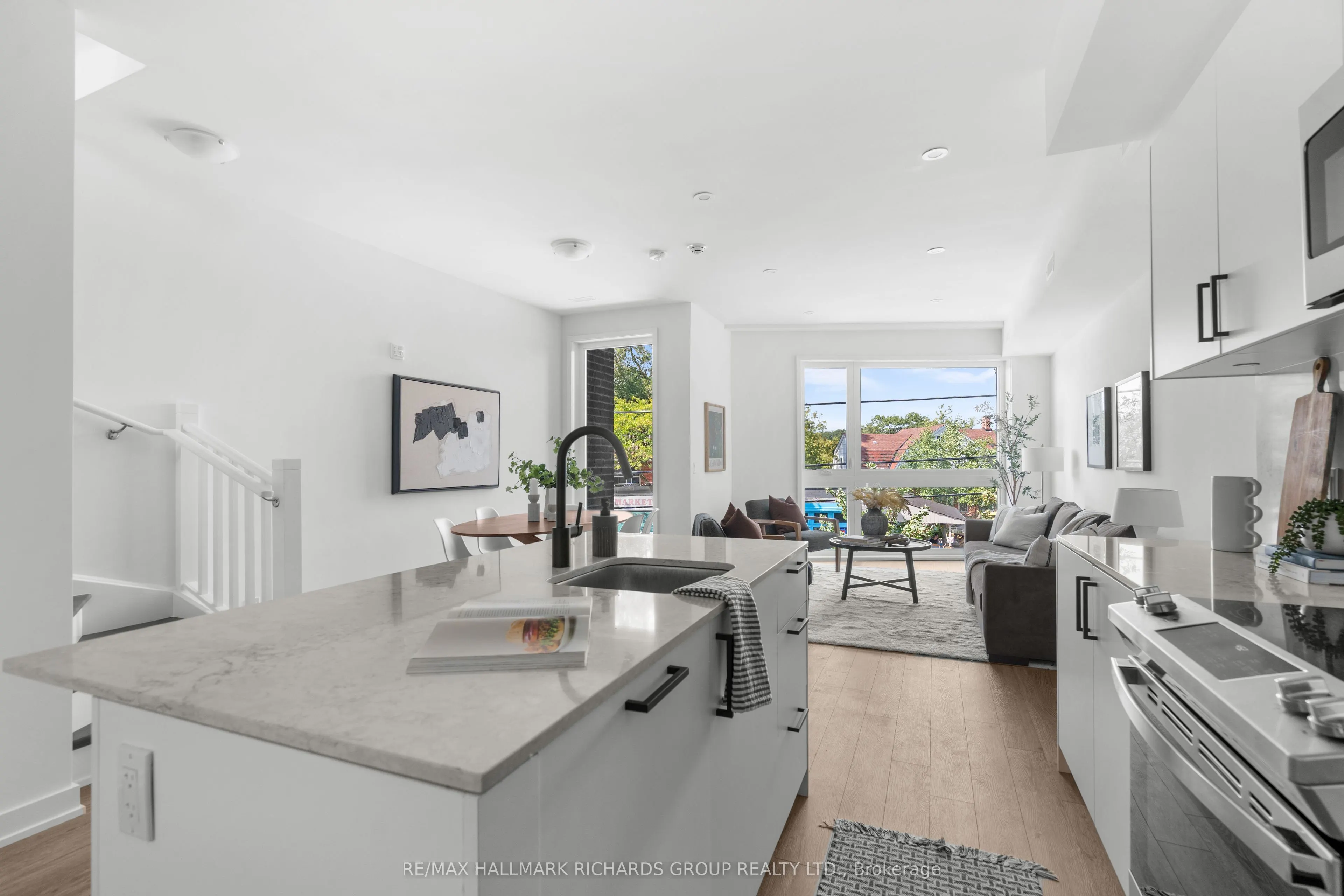 35 Birchcliff Avenue #39
