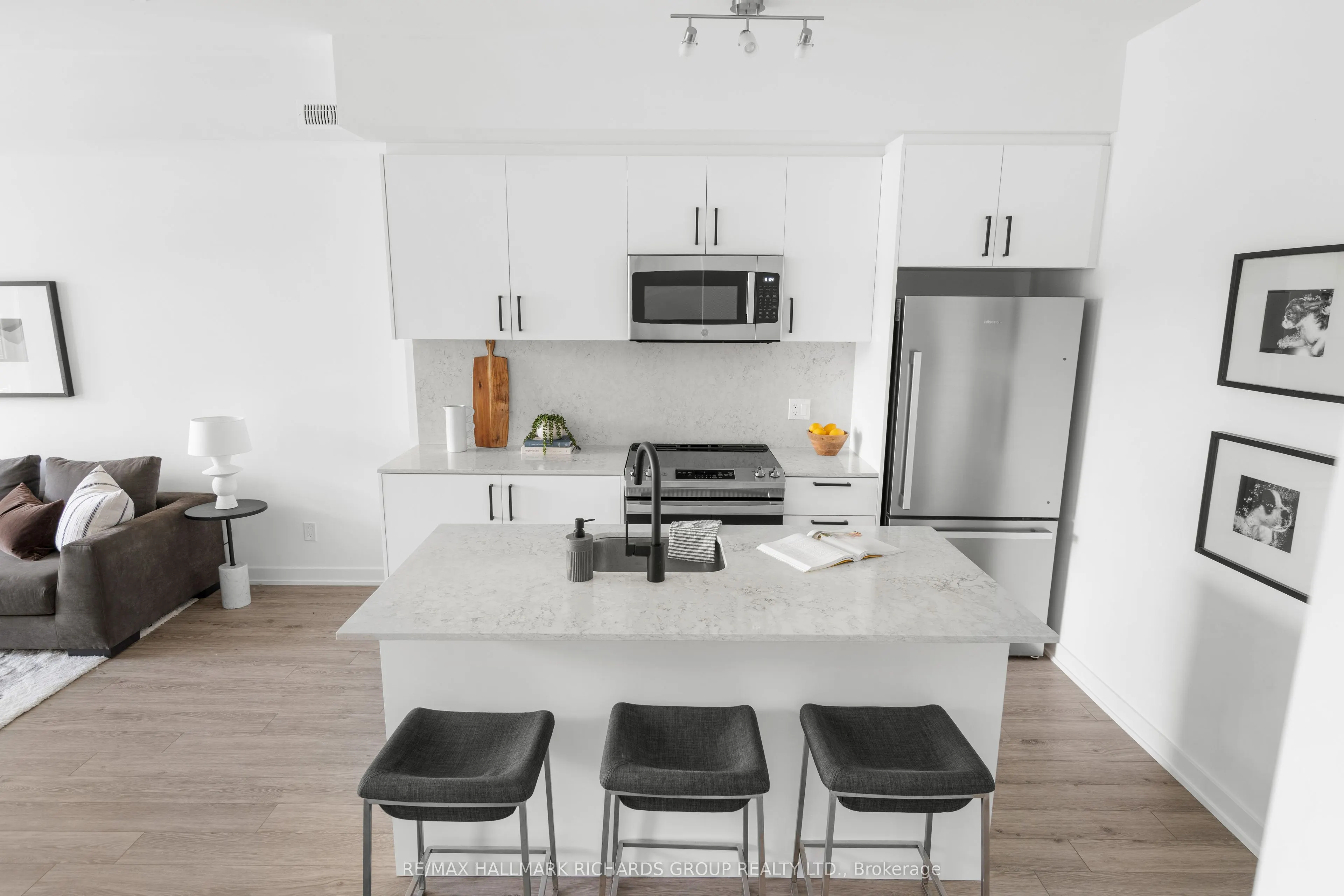 35 Birchcliff Avenue #39