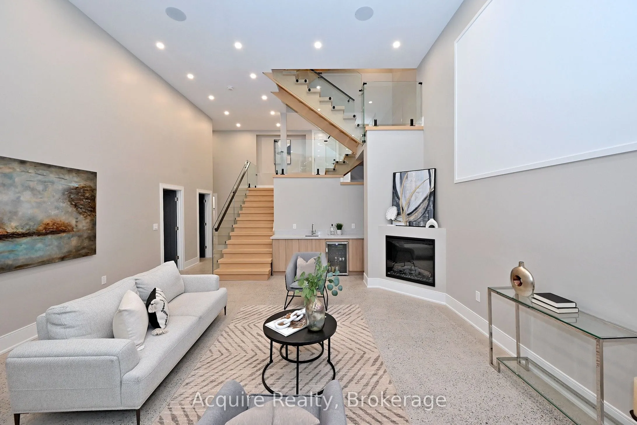 7 Doris Drive