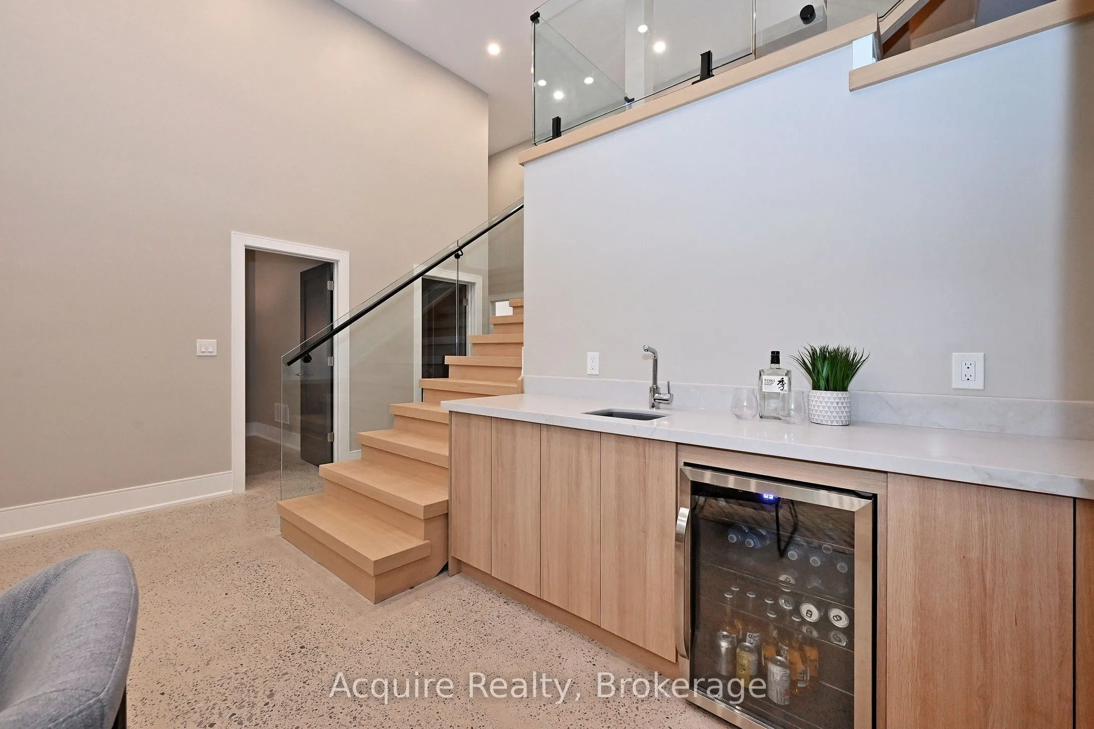 7 Doris Drive