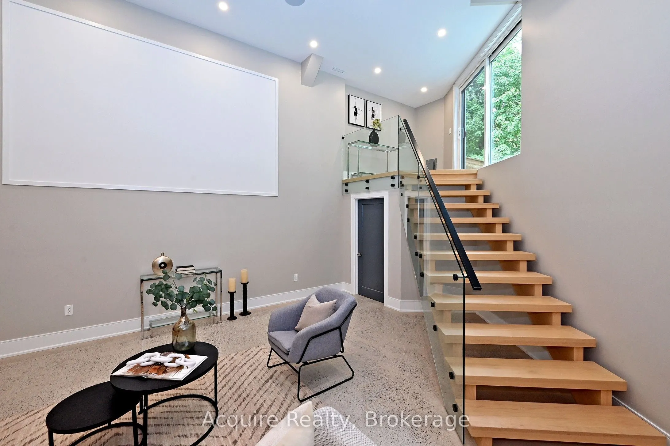 7 Doris Drive