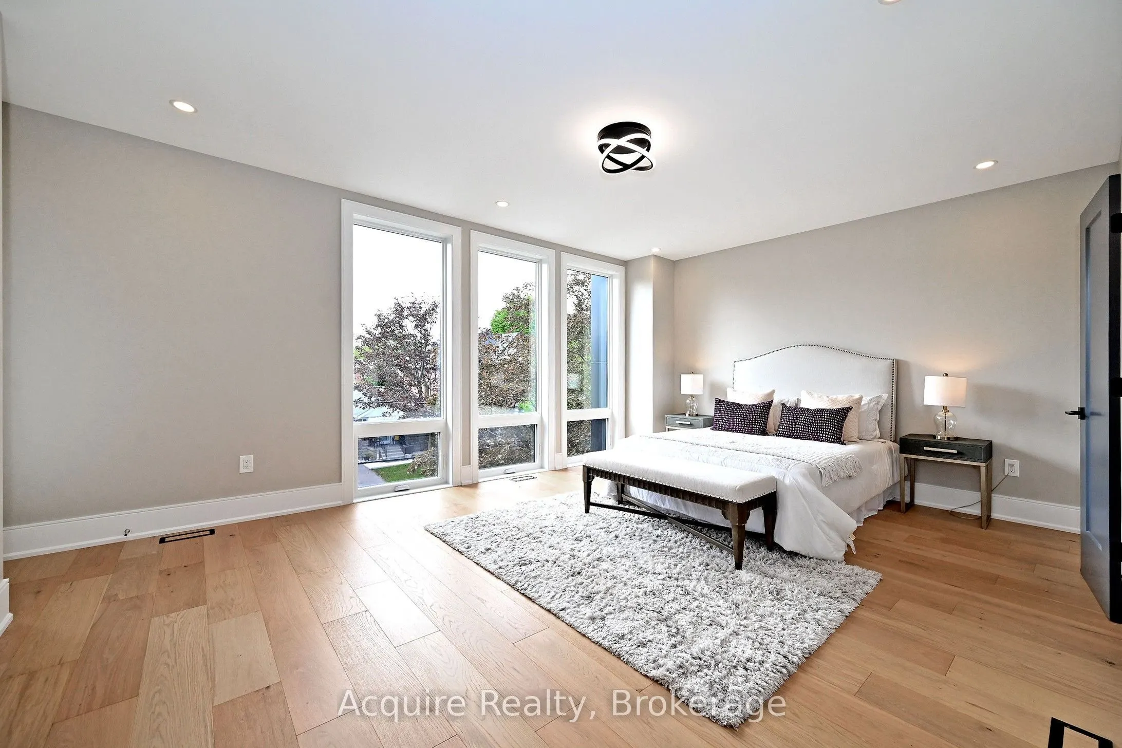 7 Doris Drive