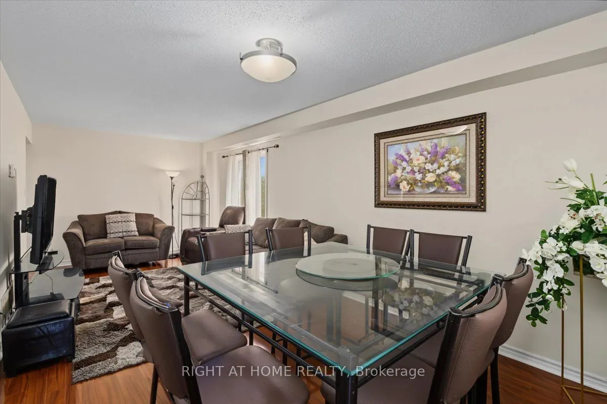 1350 Wadebridge Crescent