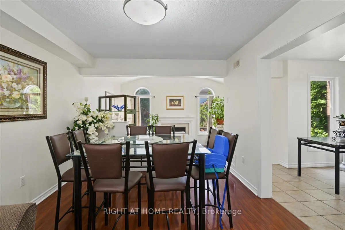1350 Wadebridge Crescent