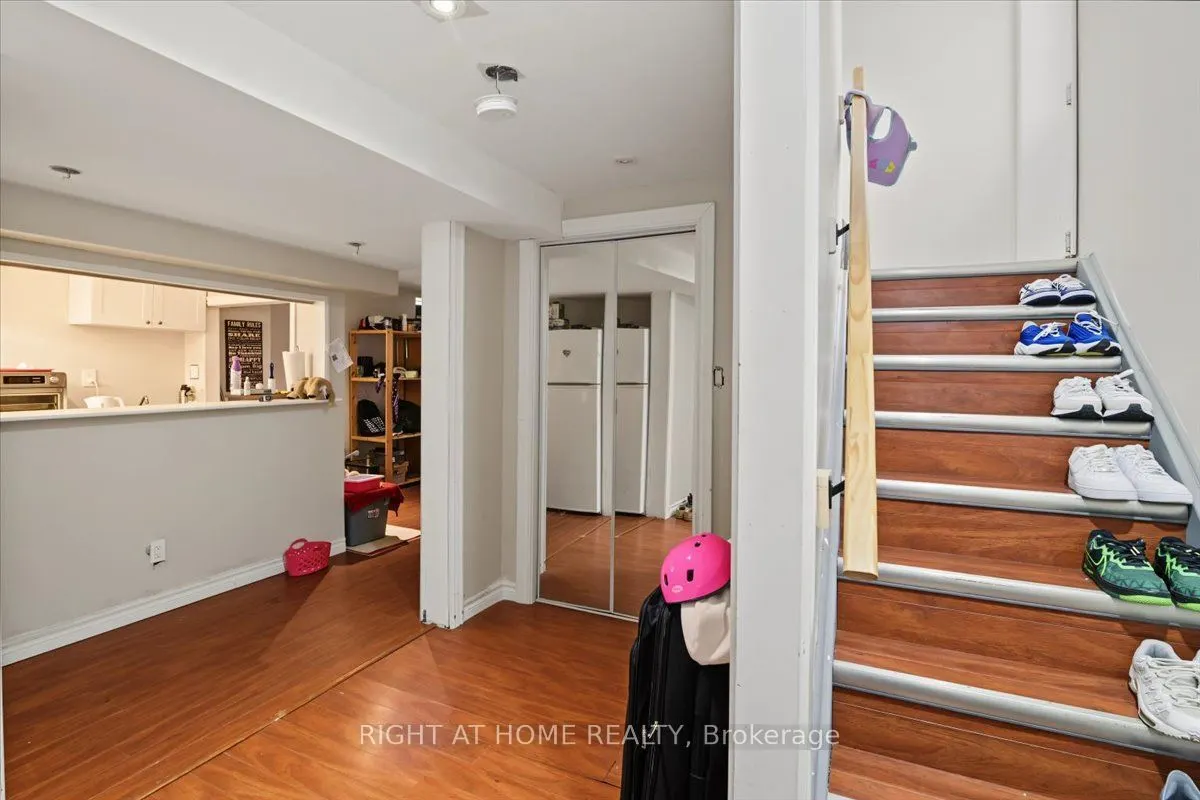 1350 Wadebridge Crescent