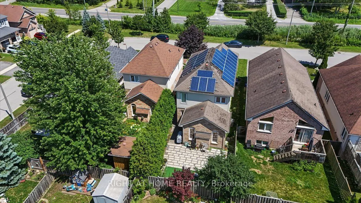 1350 Wadebridge Crescent