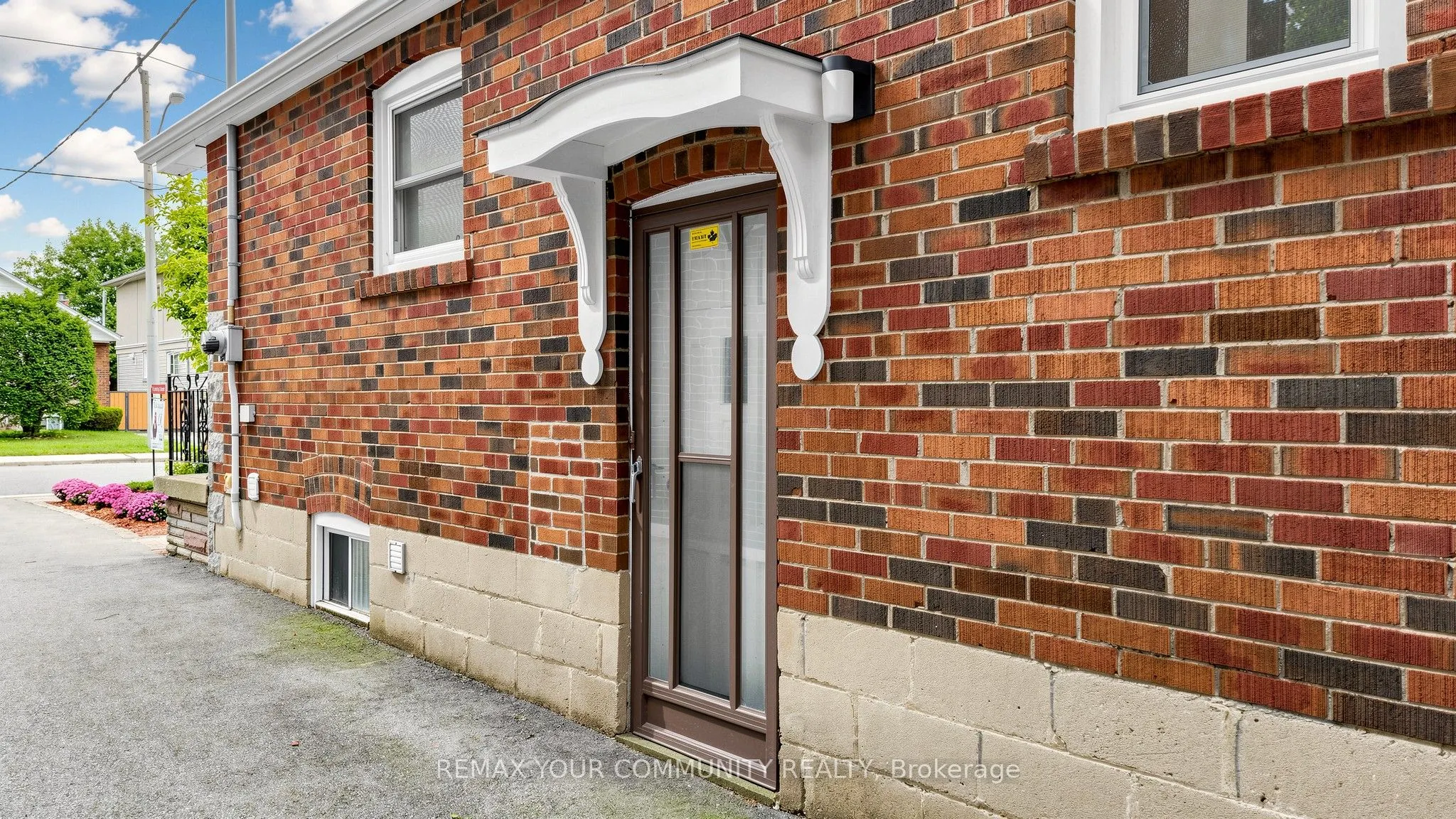 6 Athlone Road