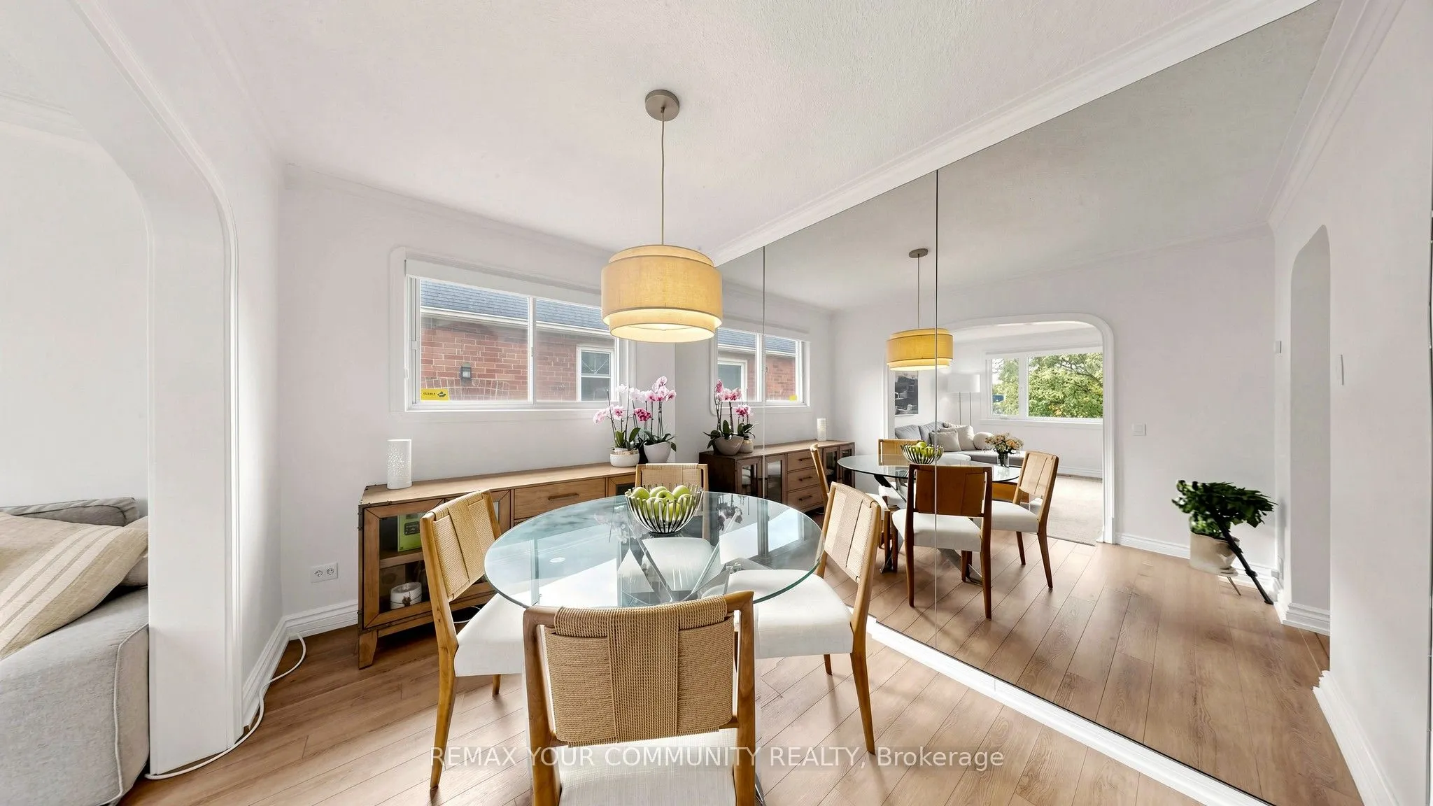 6 Athlone Road