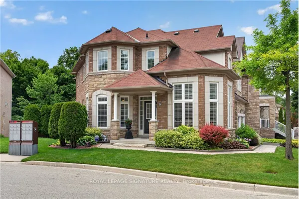 5 Broderick Place