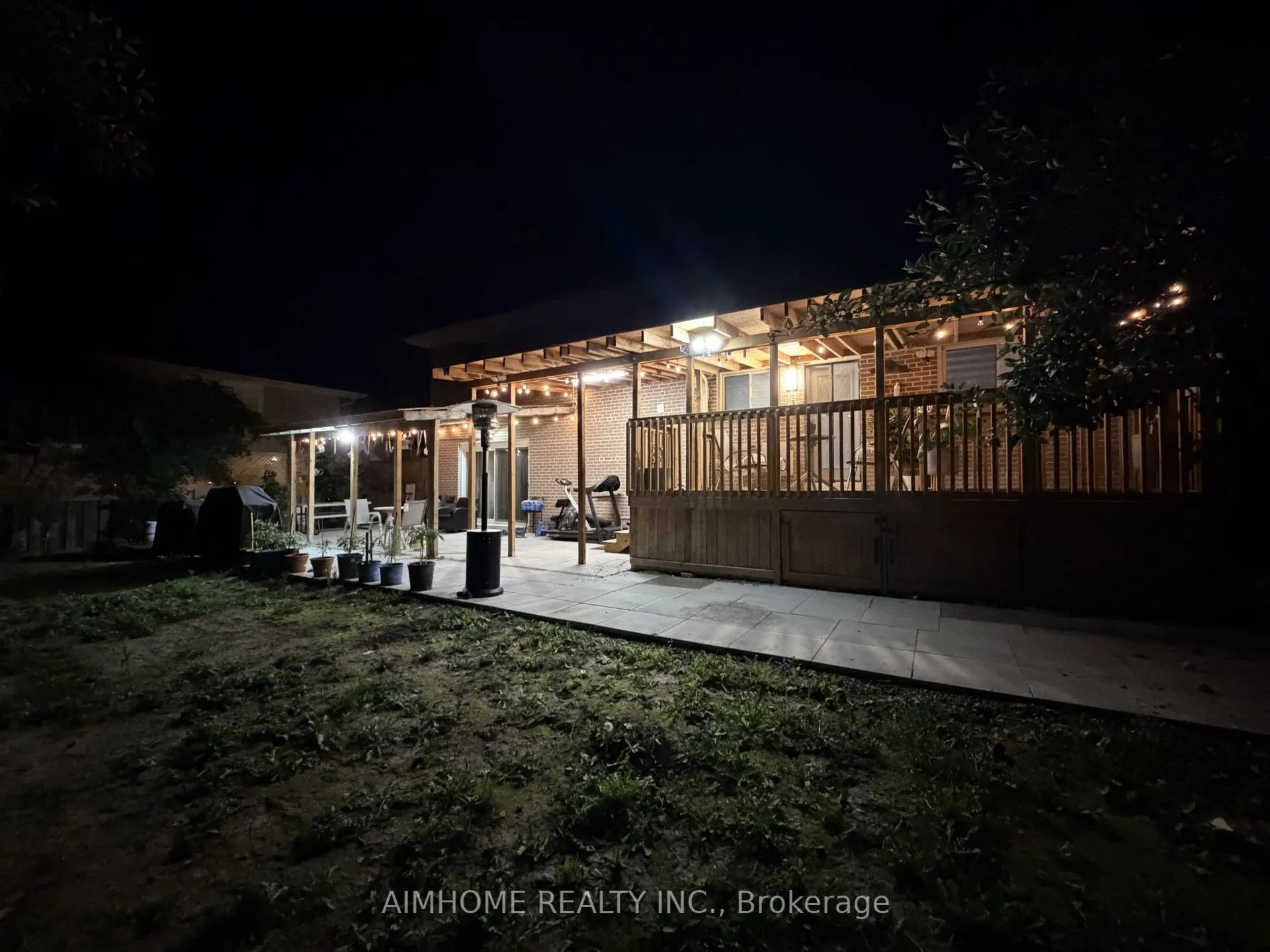 166 Guildwood Parkway