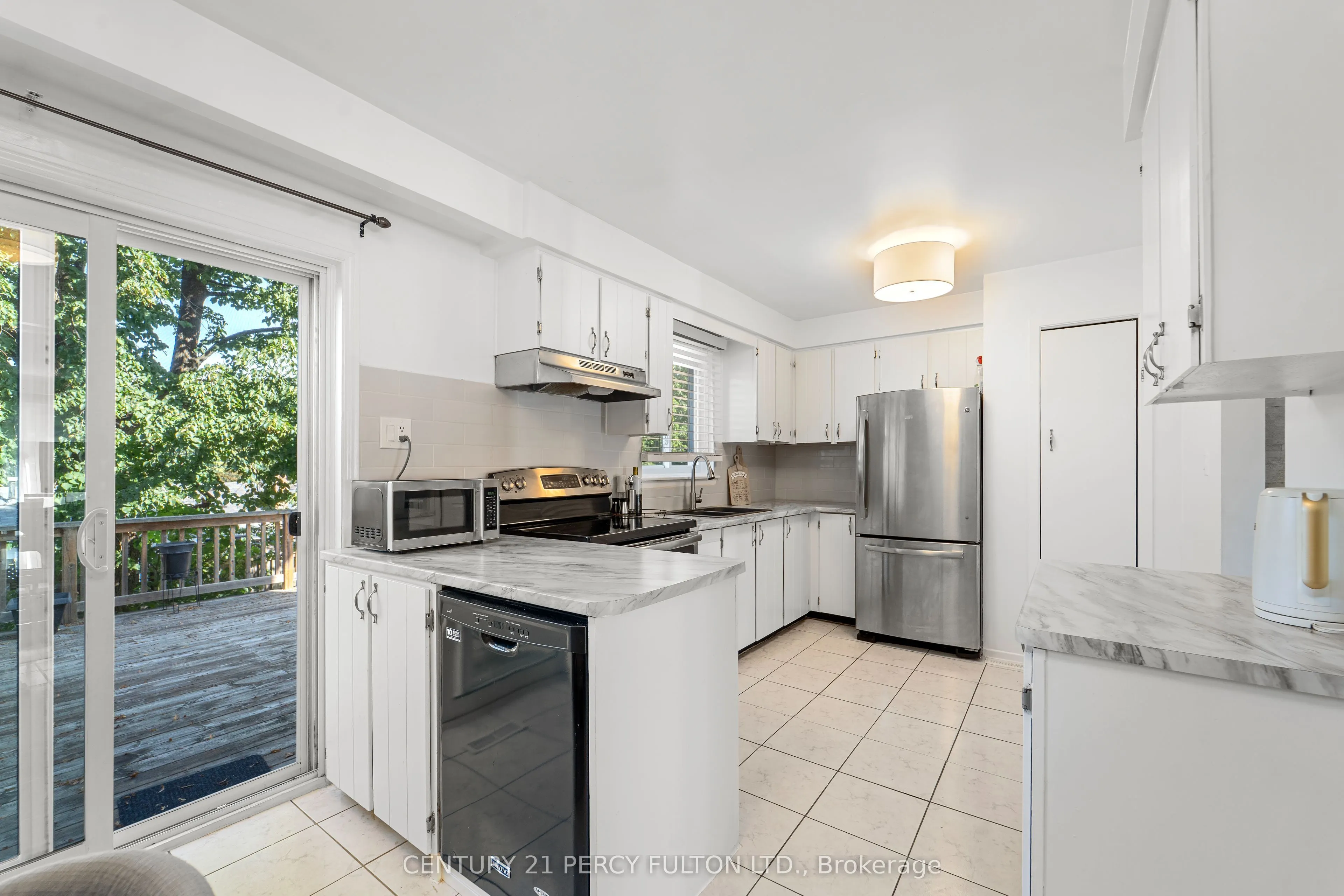 98 Doreen Crescent