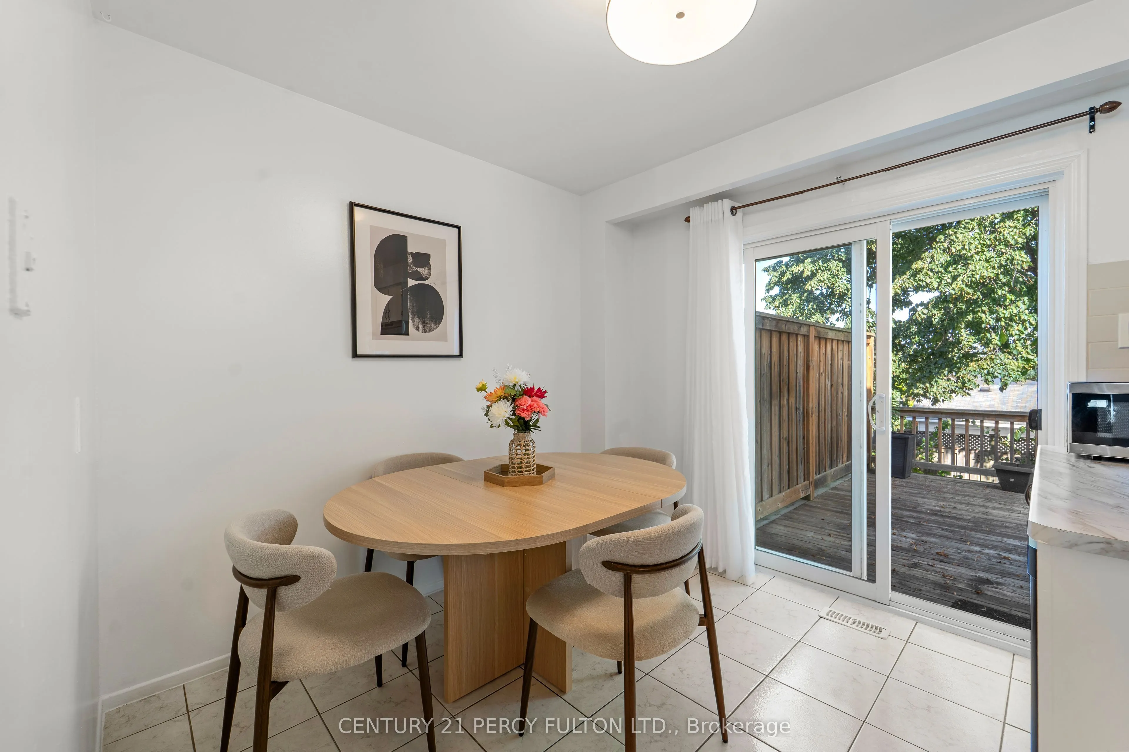 98 Doreen Crescent