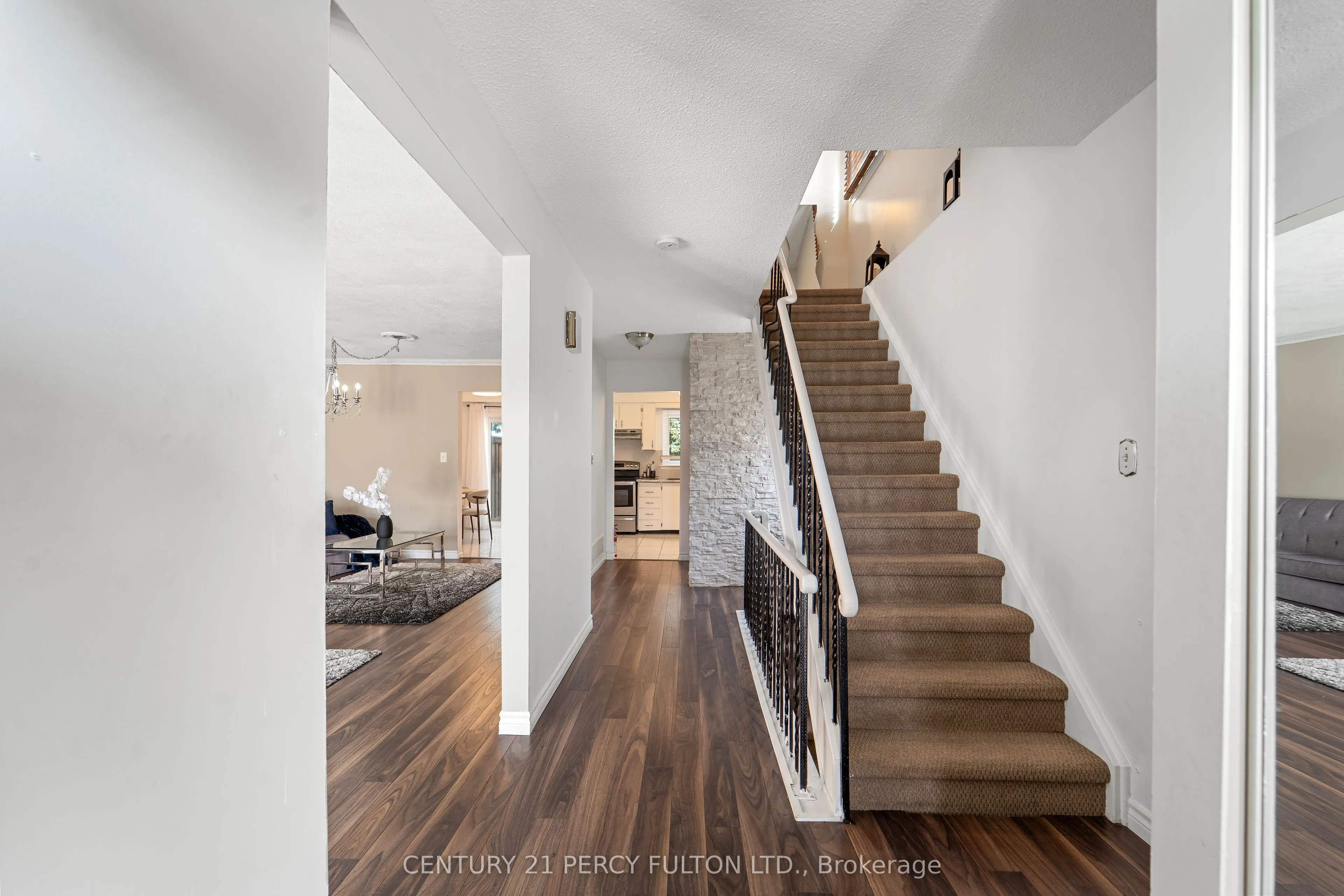 98 Doreen Crescent