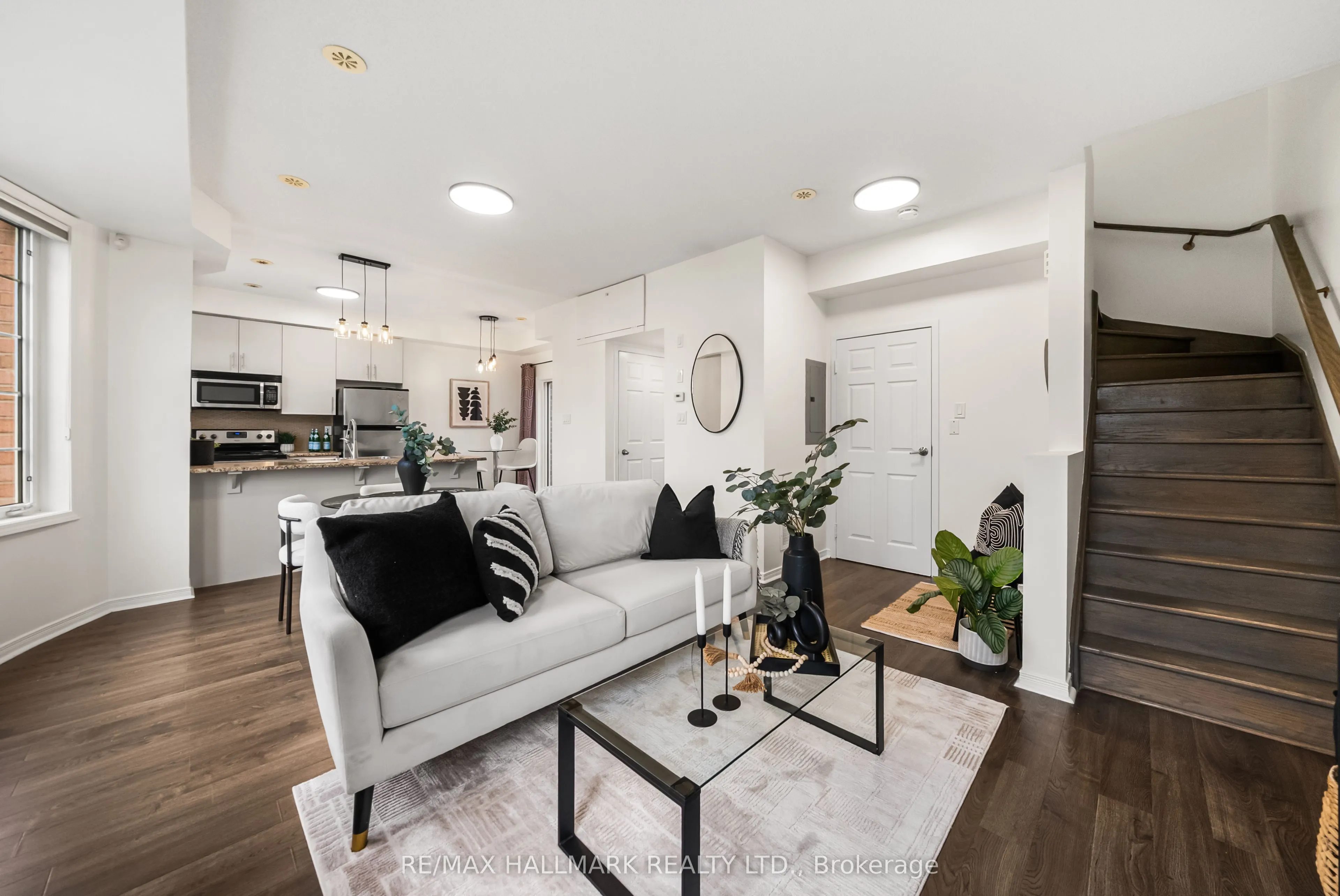 4689 Kingston Road #52