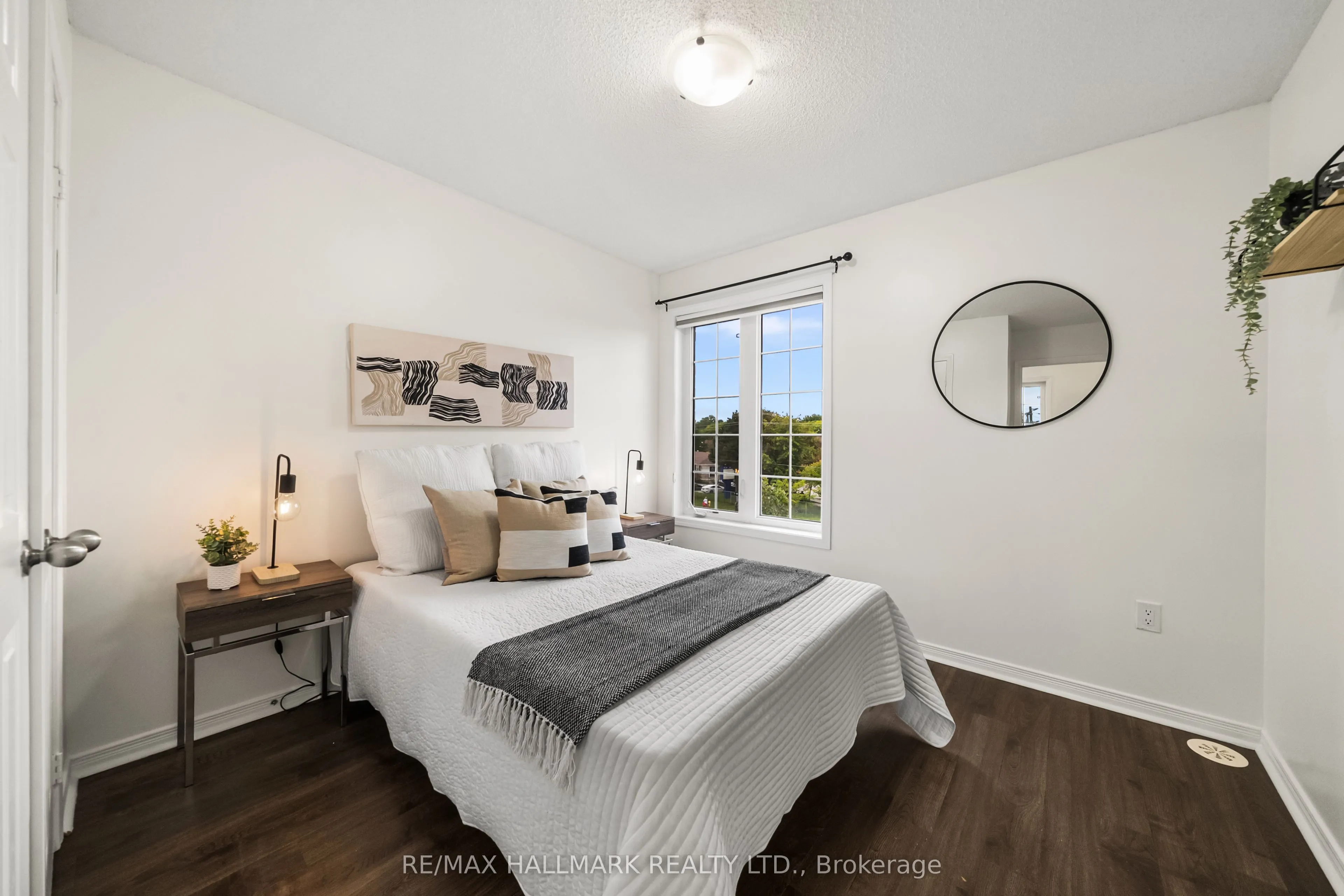 4689 Kingston Road #52