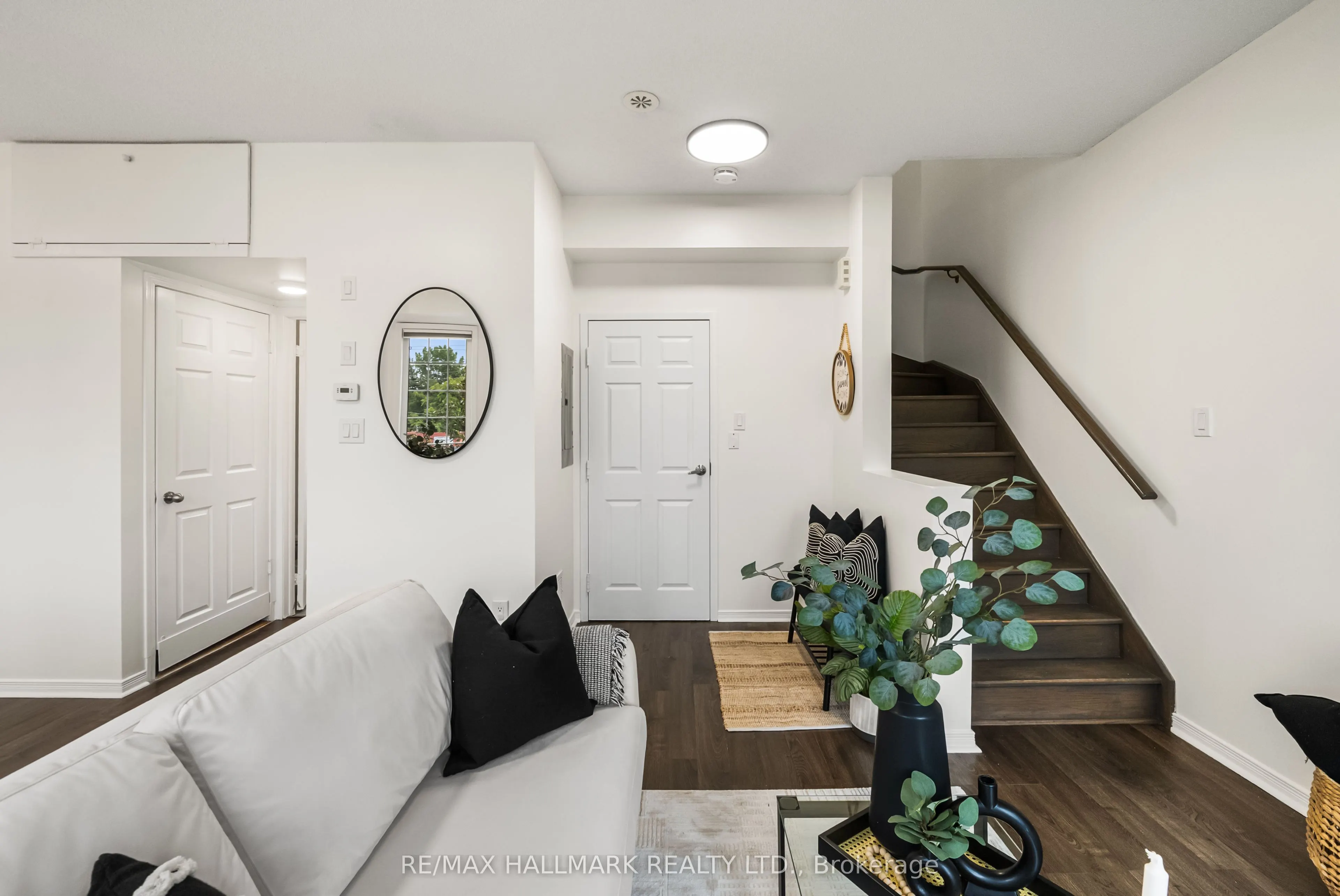 4689 Kingston Road #52