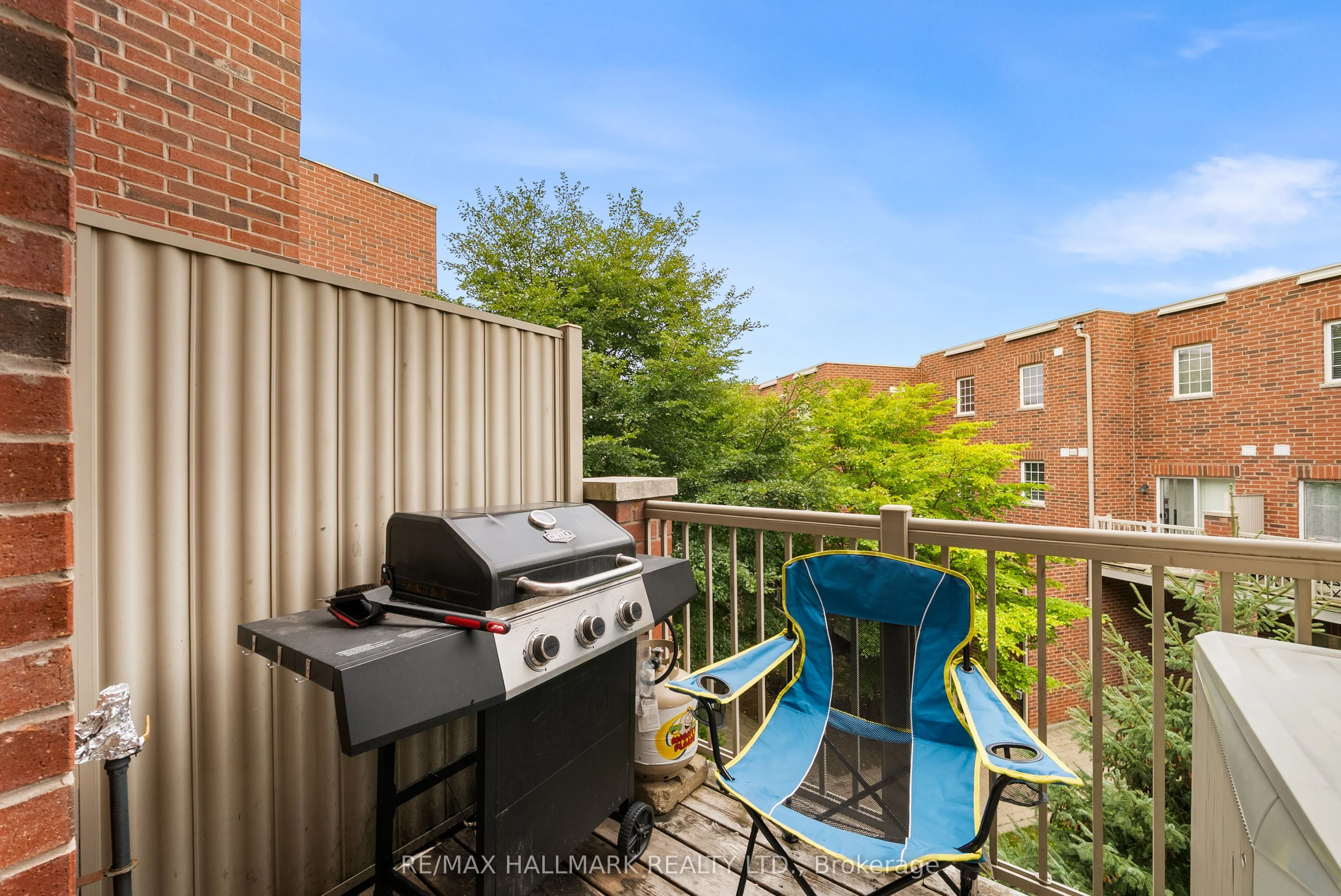 4689 Kingston Road #52