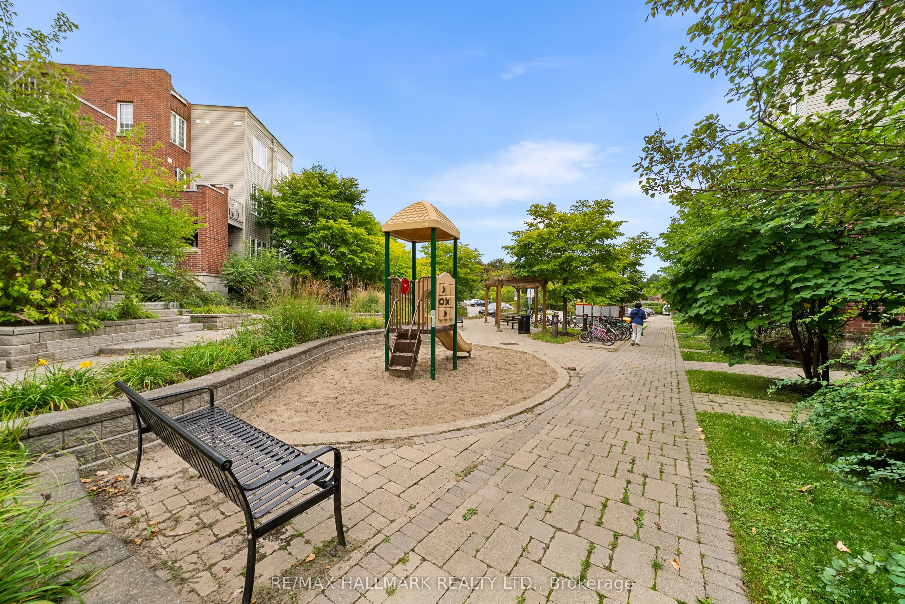 4689 Kingston Road #52