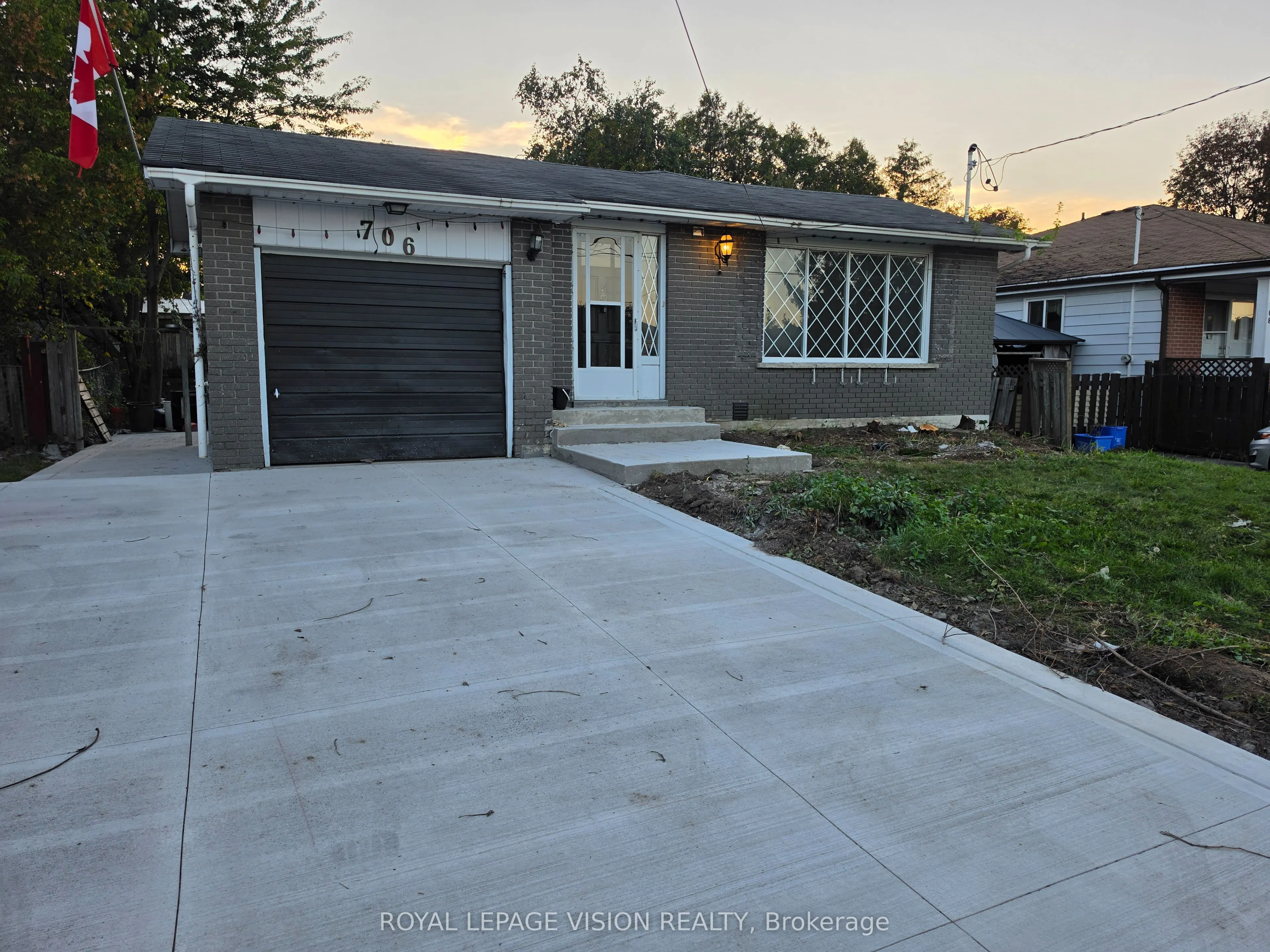 706 Leaside Street #Bsmt 1