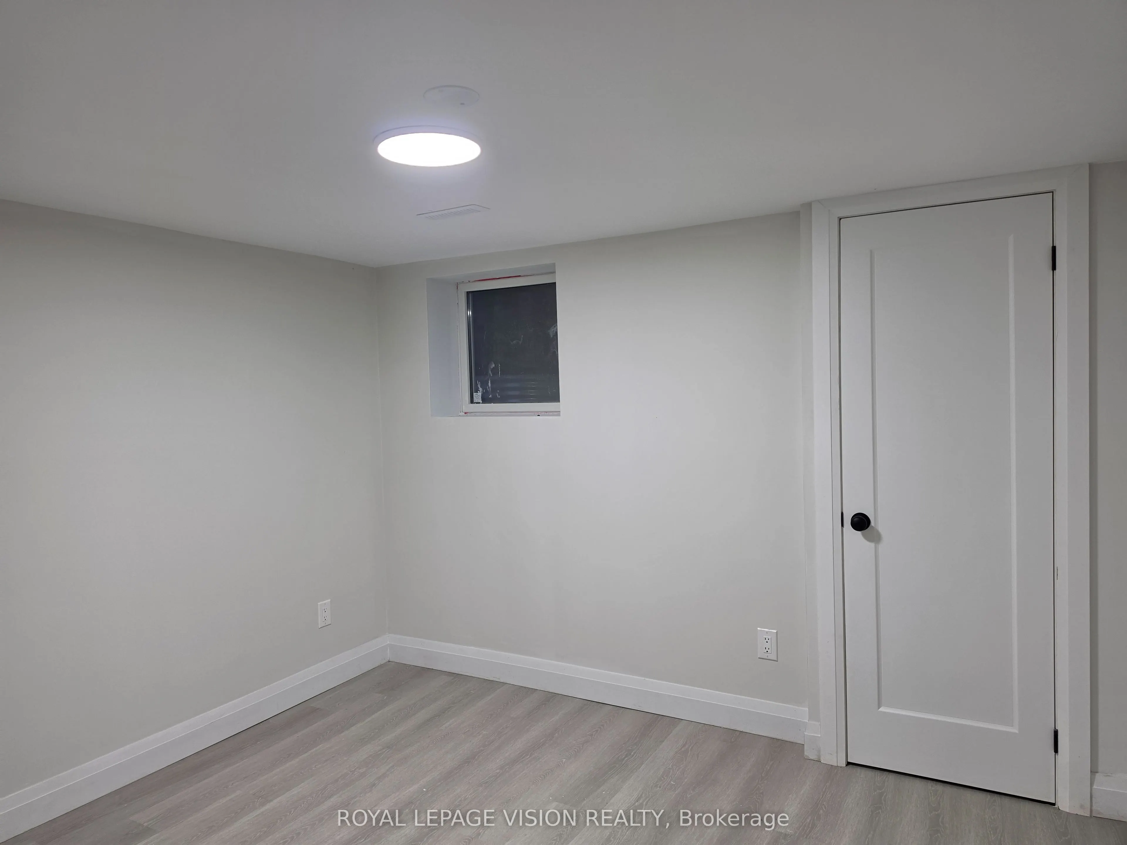 706 Leaside Street #Bsmt 1