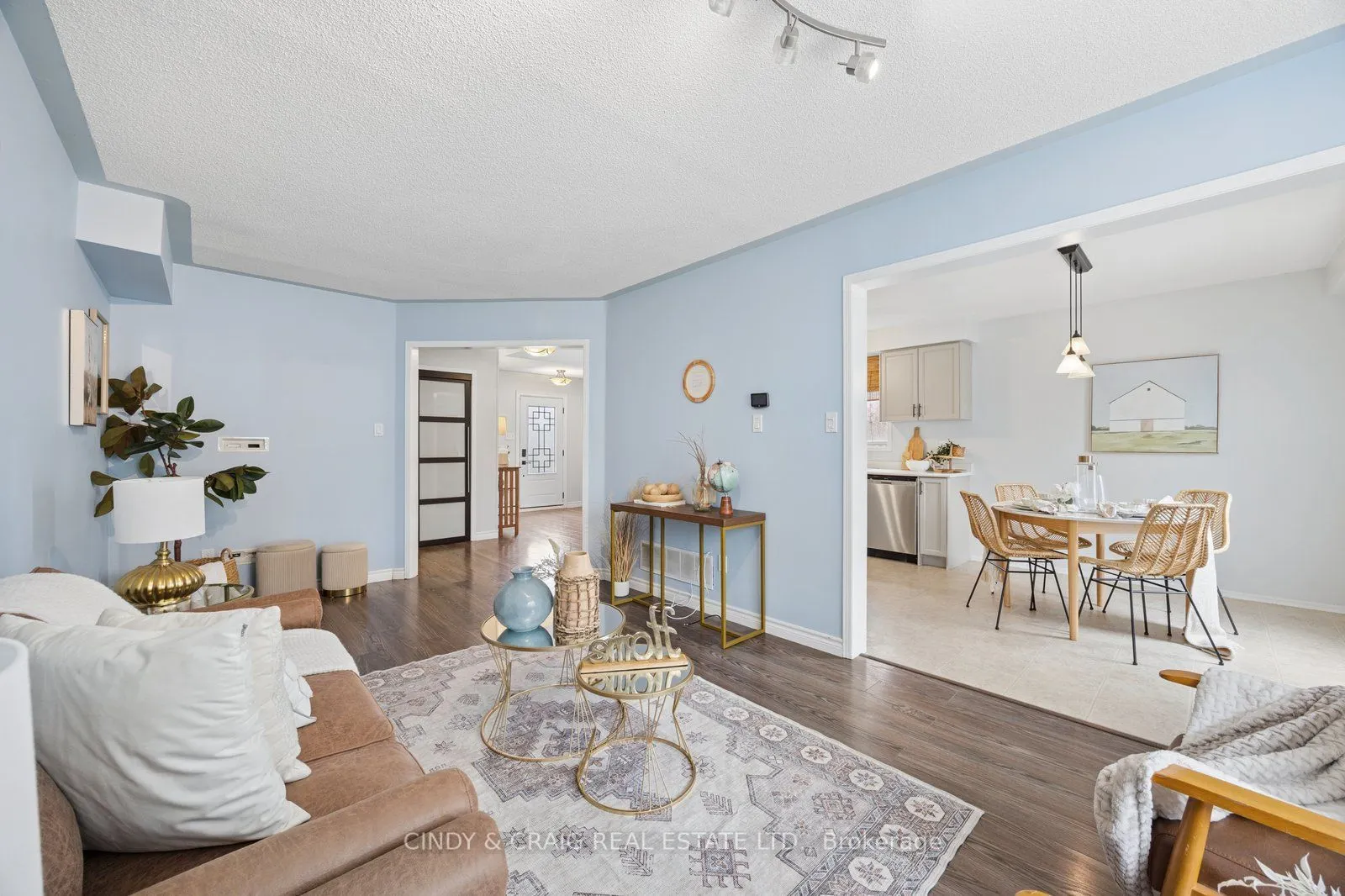 1550 Fieldgate Drive