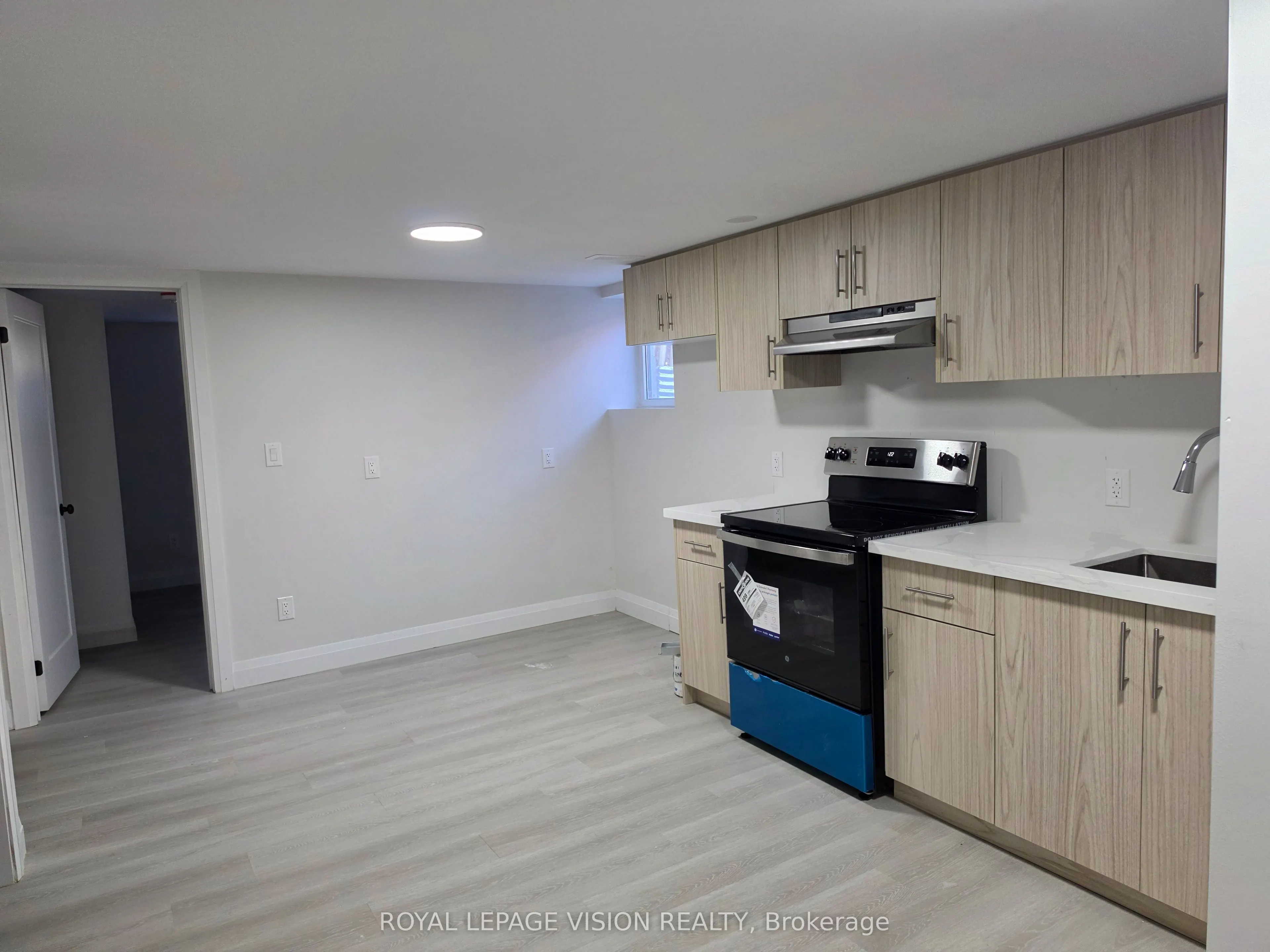 706 Leaside Street #Bsmt 2
