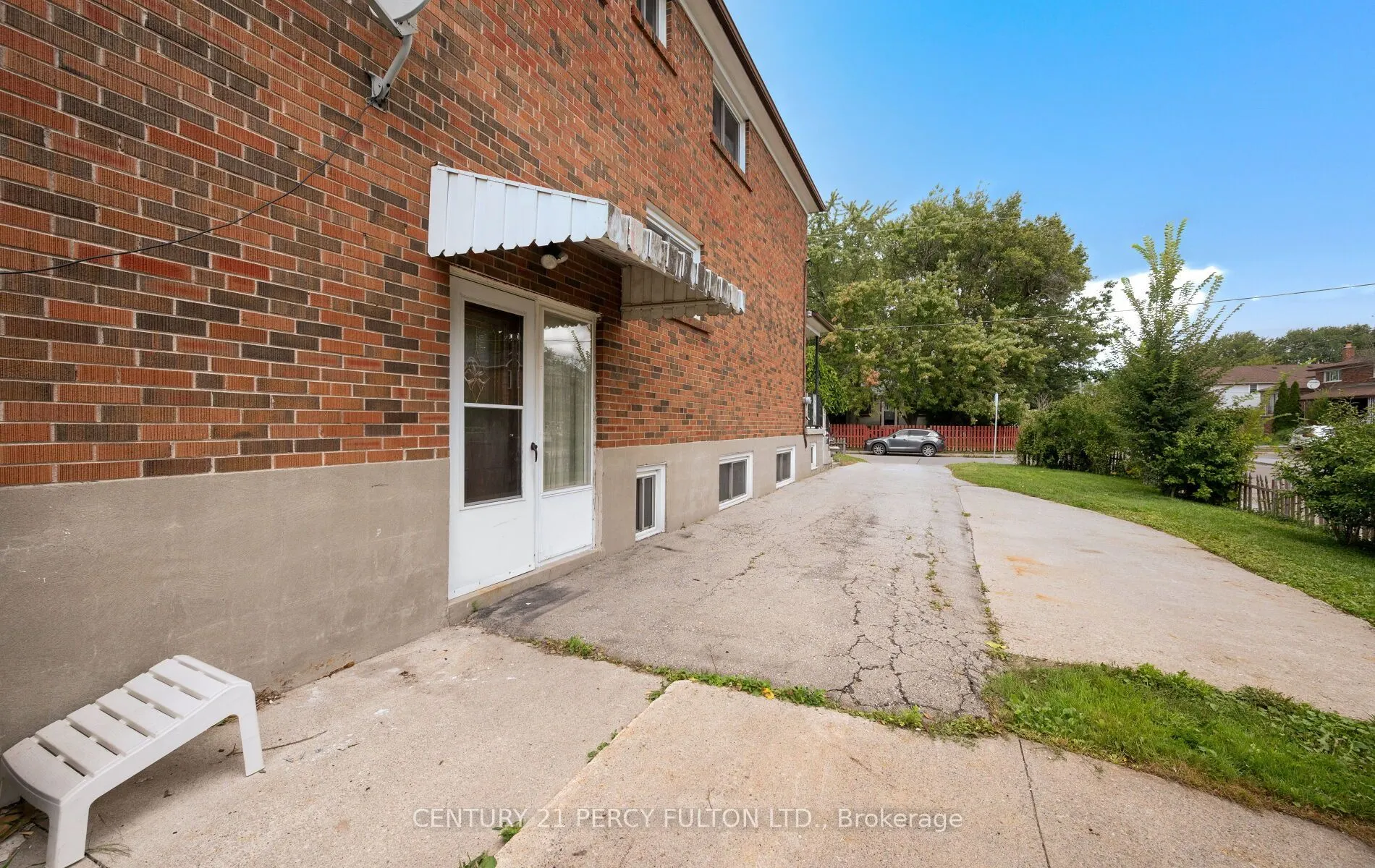 27 Willingdon Avenue