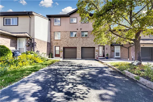 1131 Sandhurst Circle