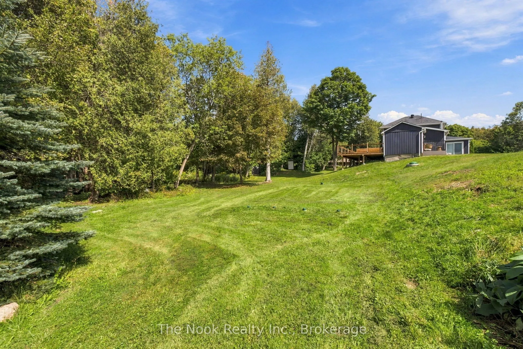 7704 Leskard Road