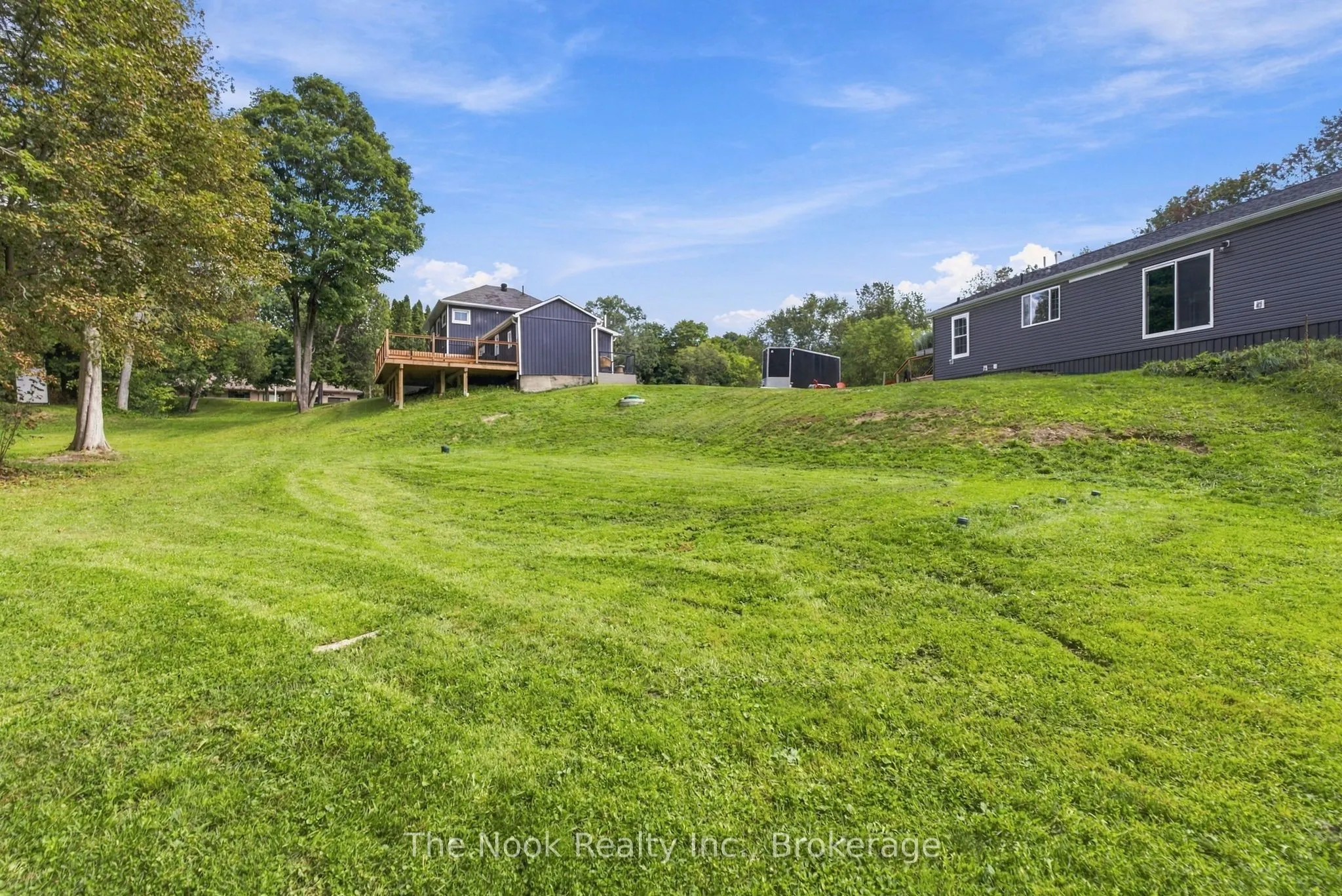 7704 Leskard Road