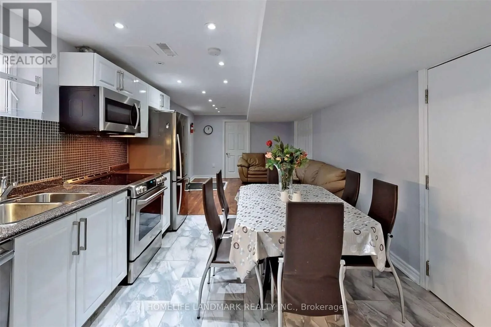 3 Ruddell Place