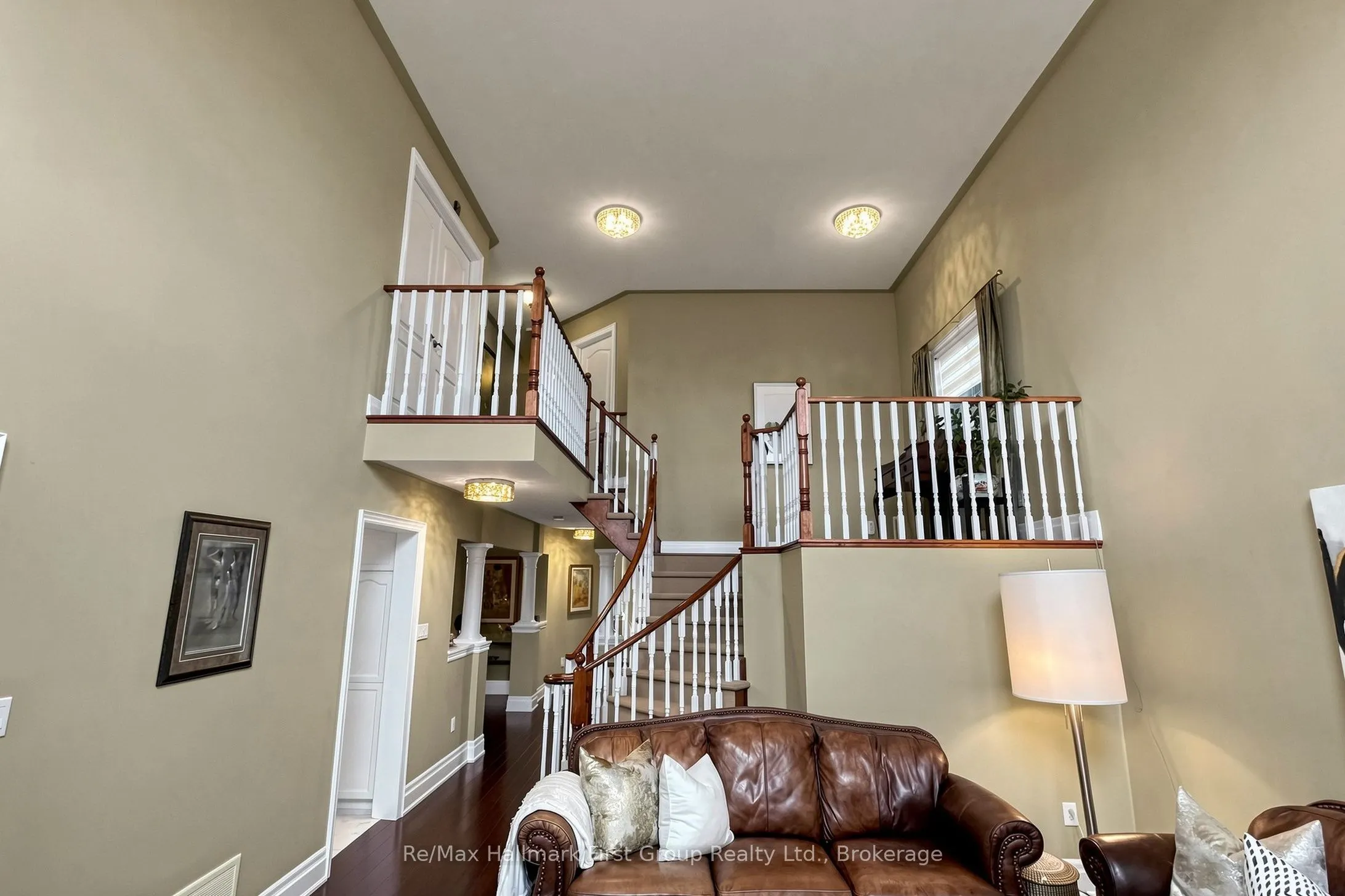 3271 Country Lane