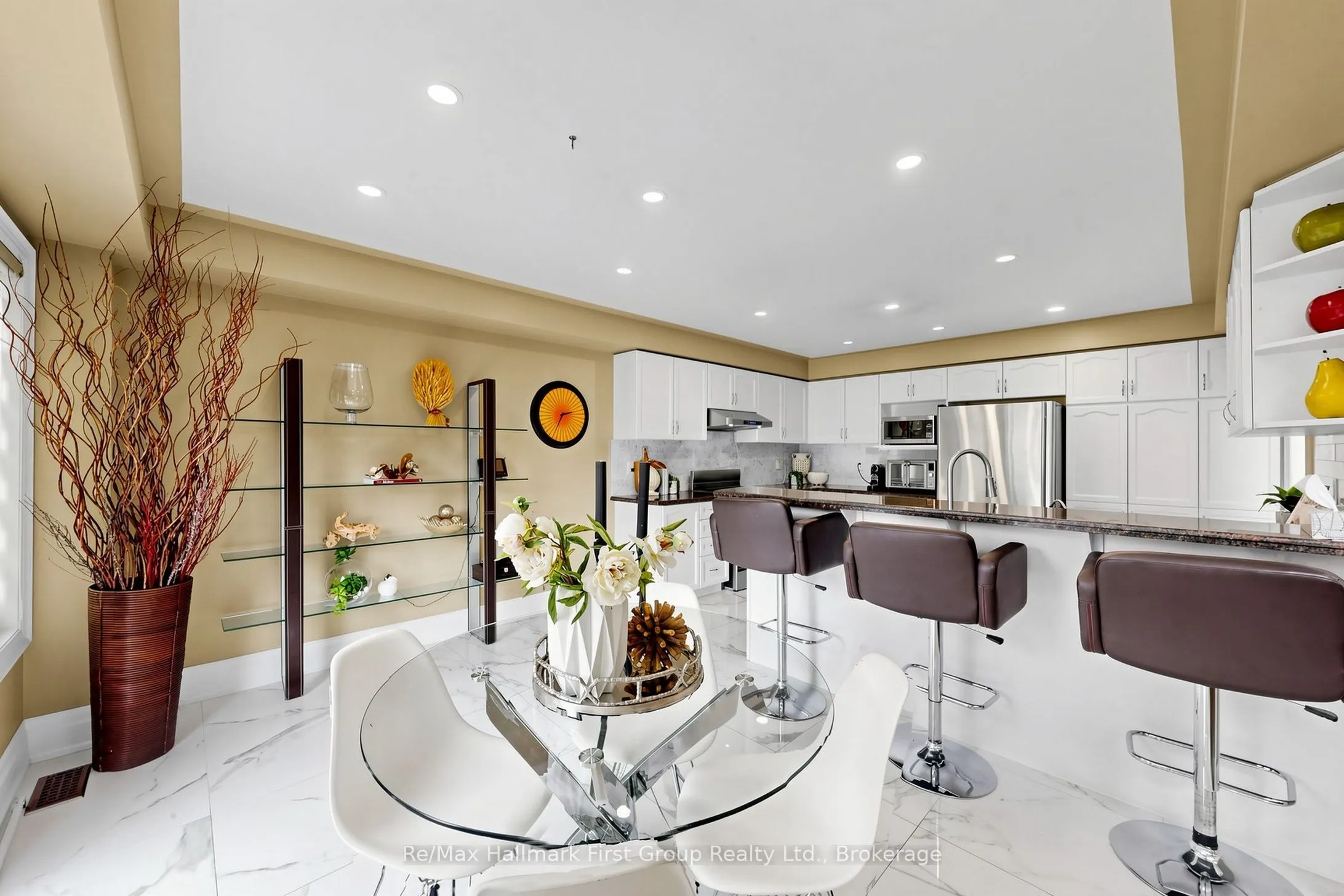 3271 Country Lane