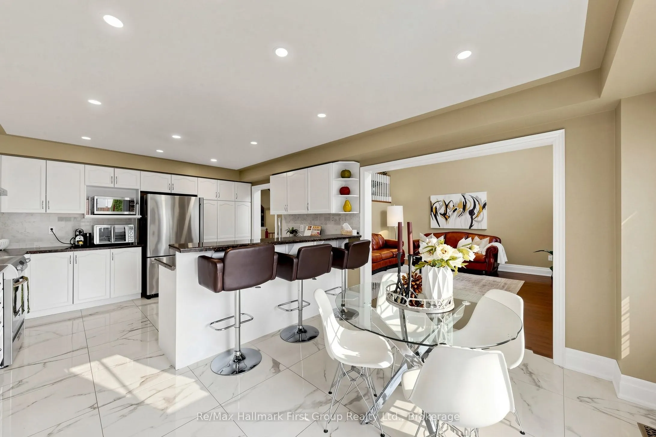 3271 Country Lane