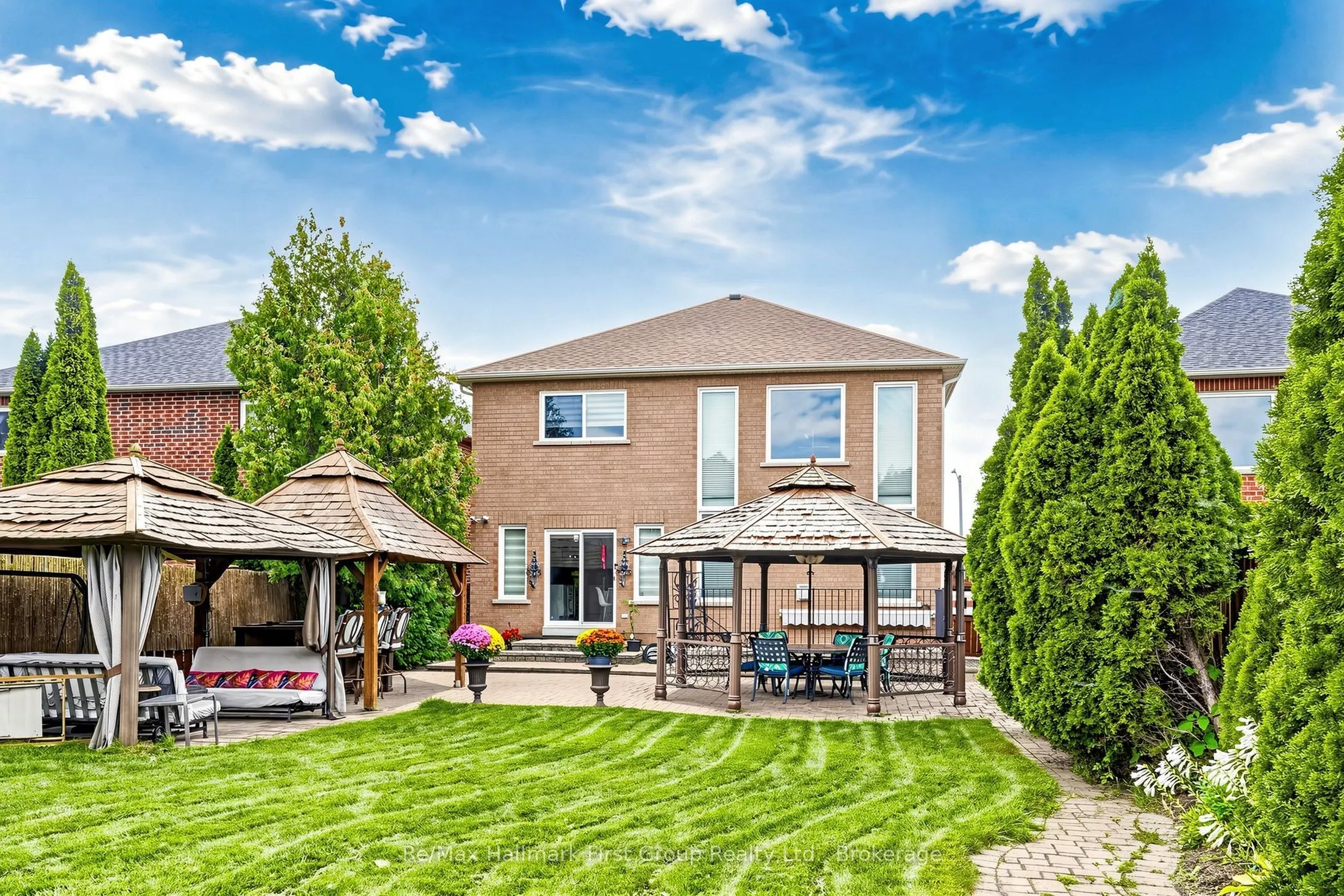 3271 Country Lane
