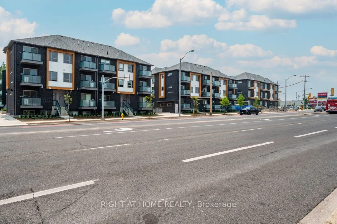 2789 Eglinton Avenue E #429