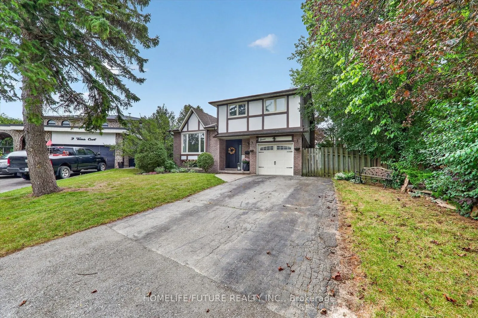 7 Toms Court