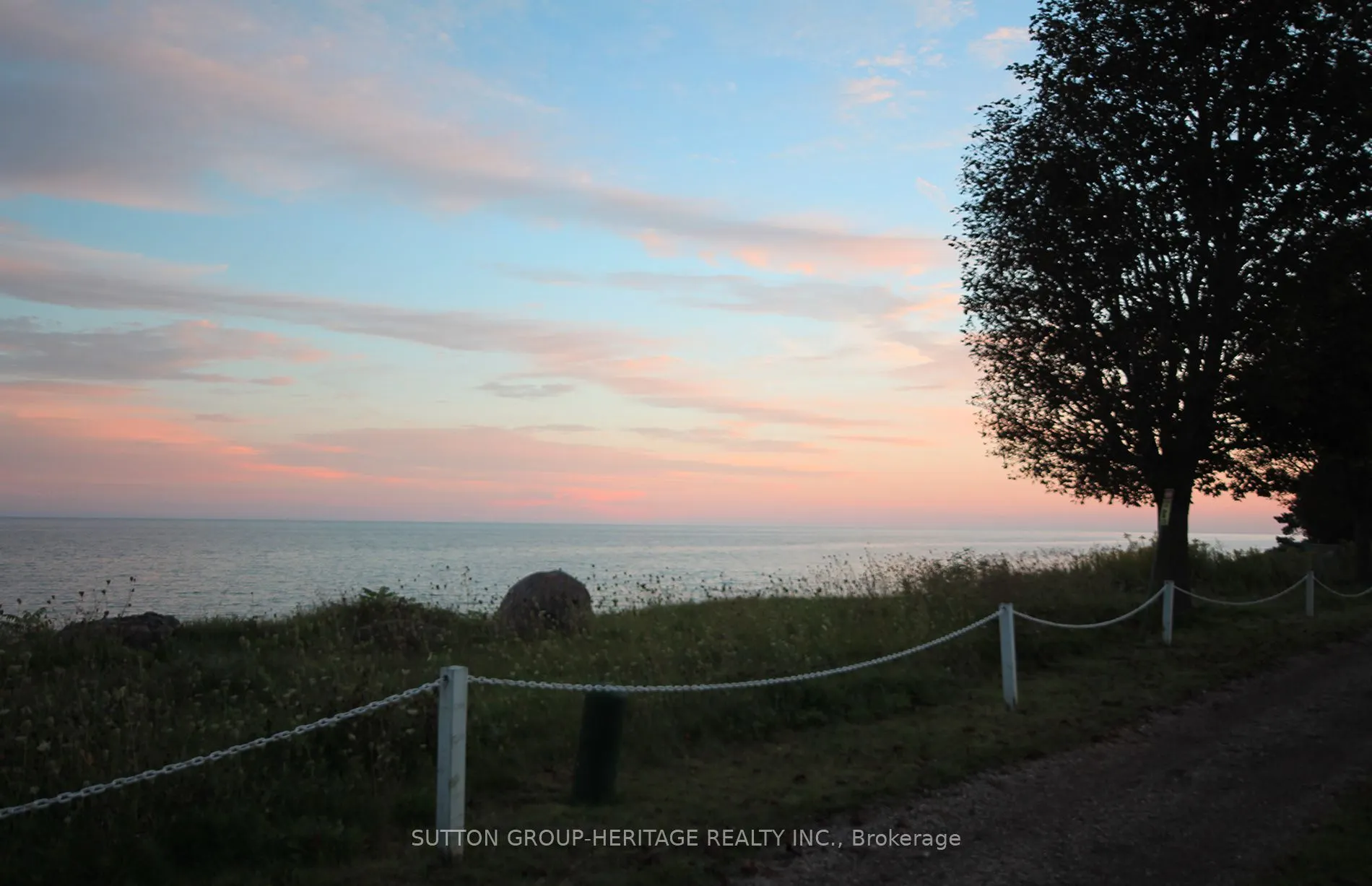 89 Bluffs Road