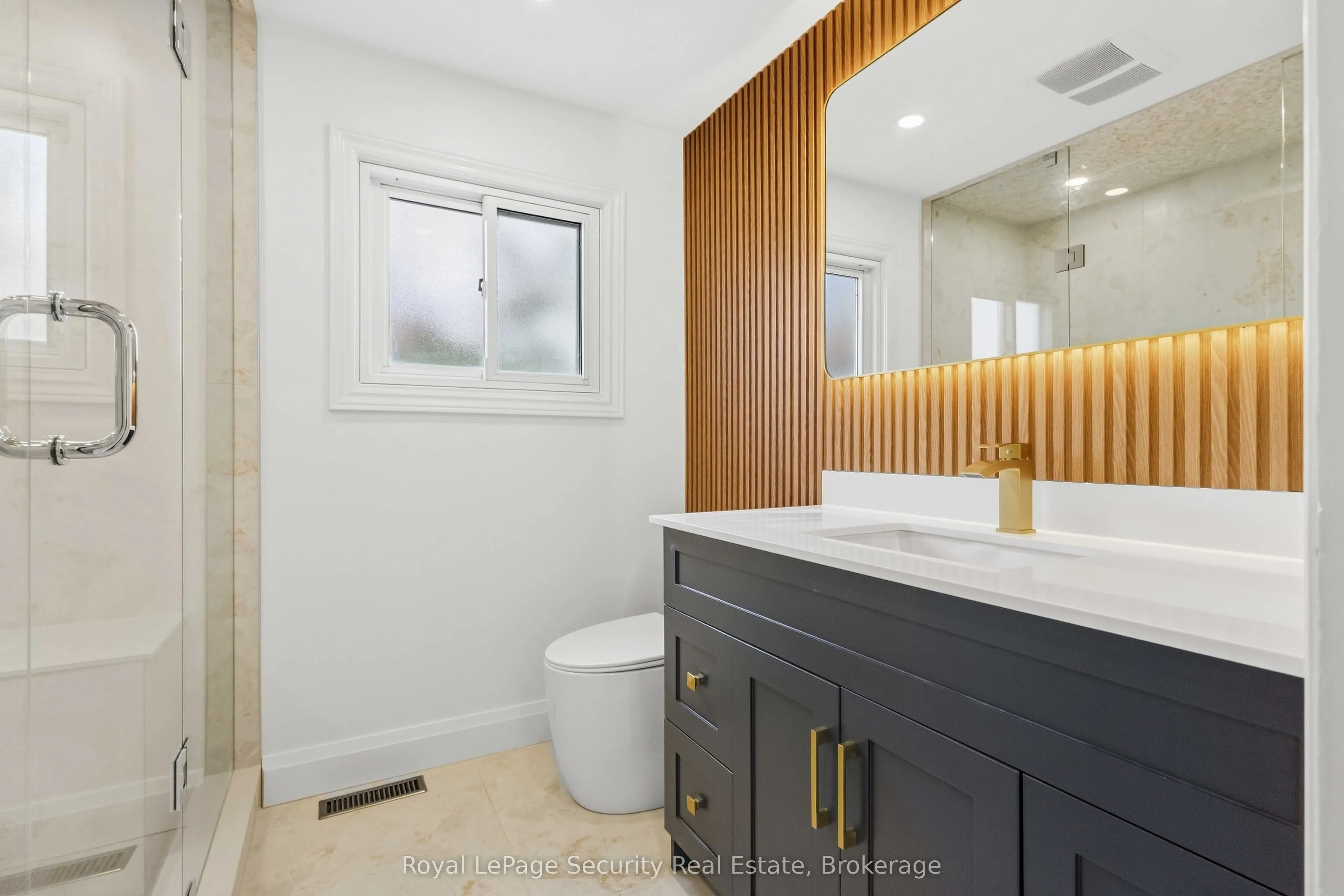 1177 Tanzer Court