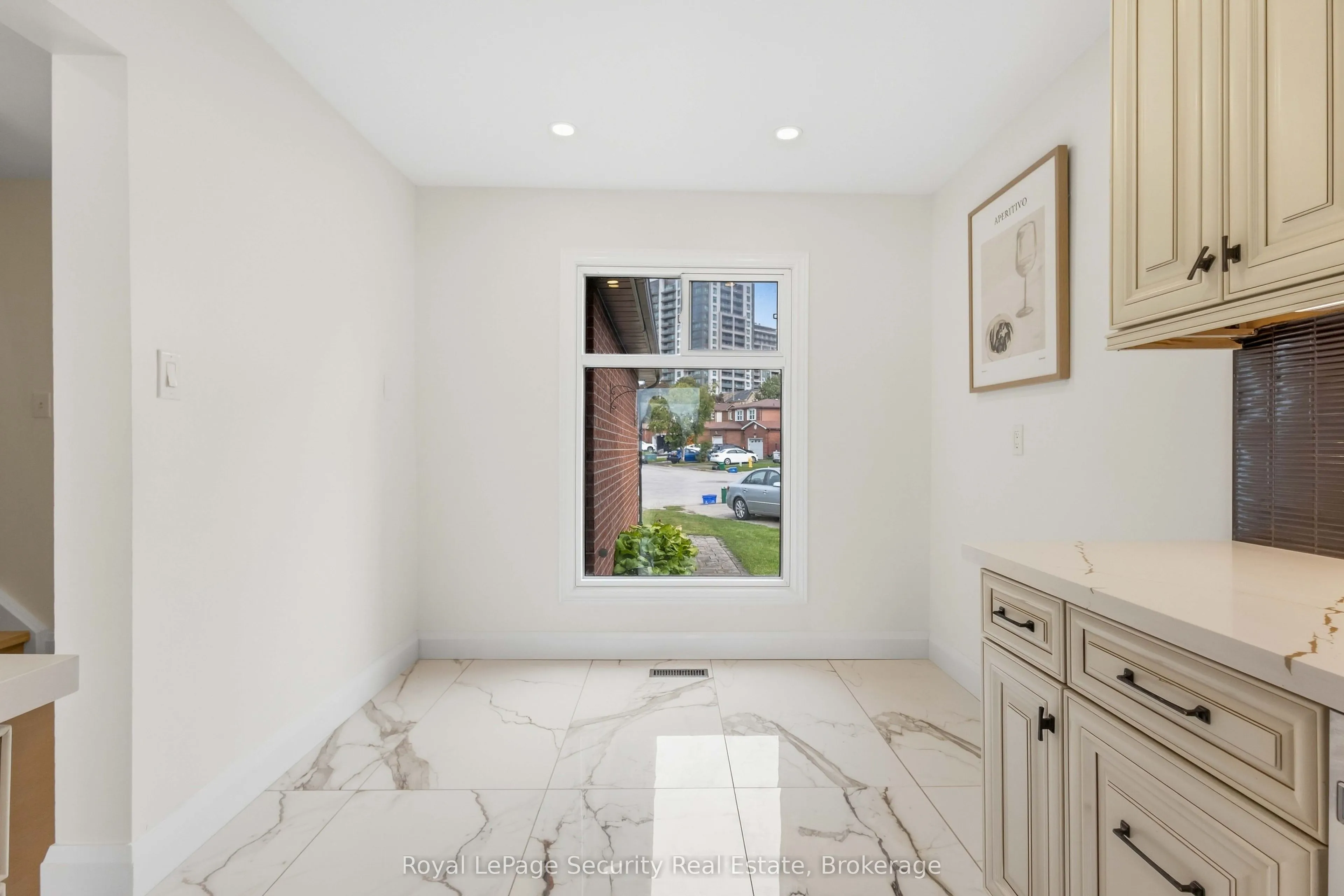 1177 Tanzer Court