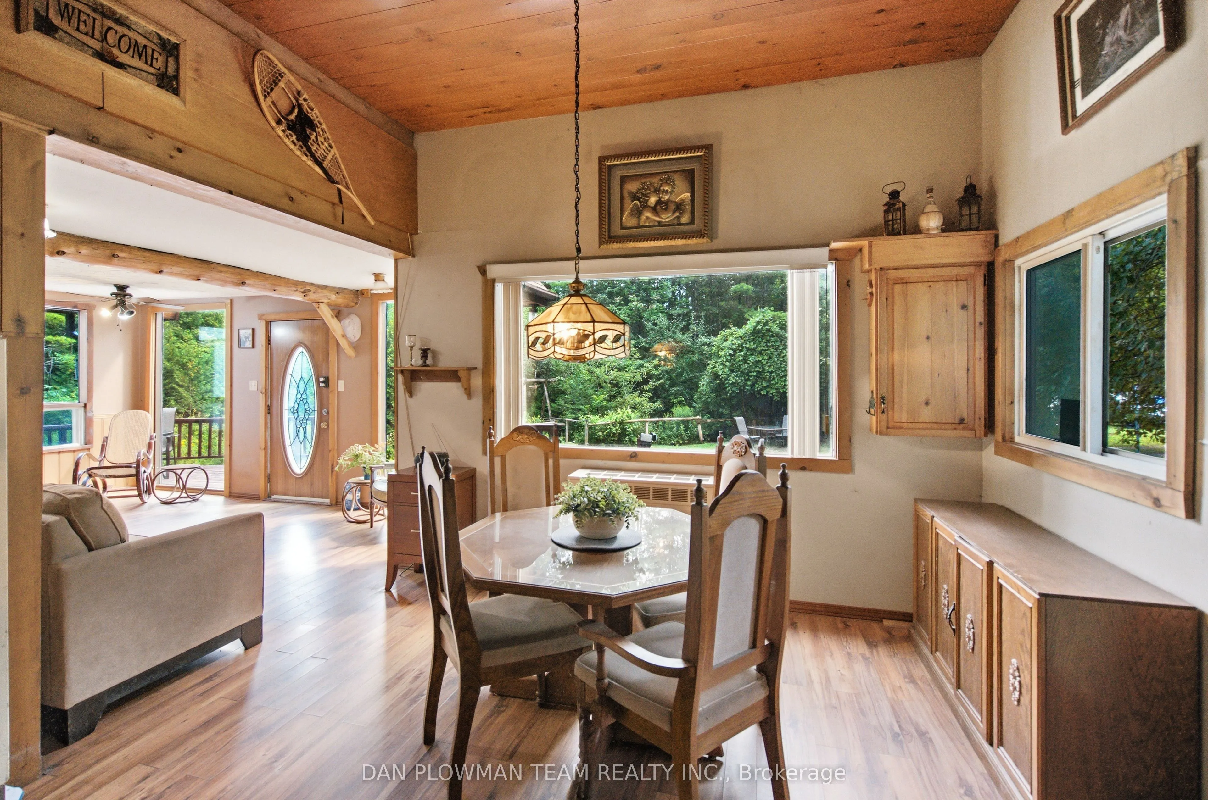 6458 Gibbs Road