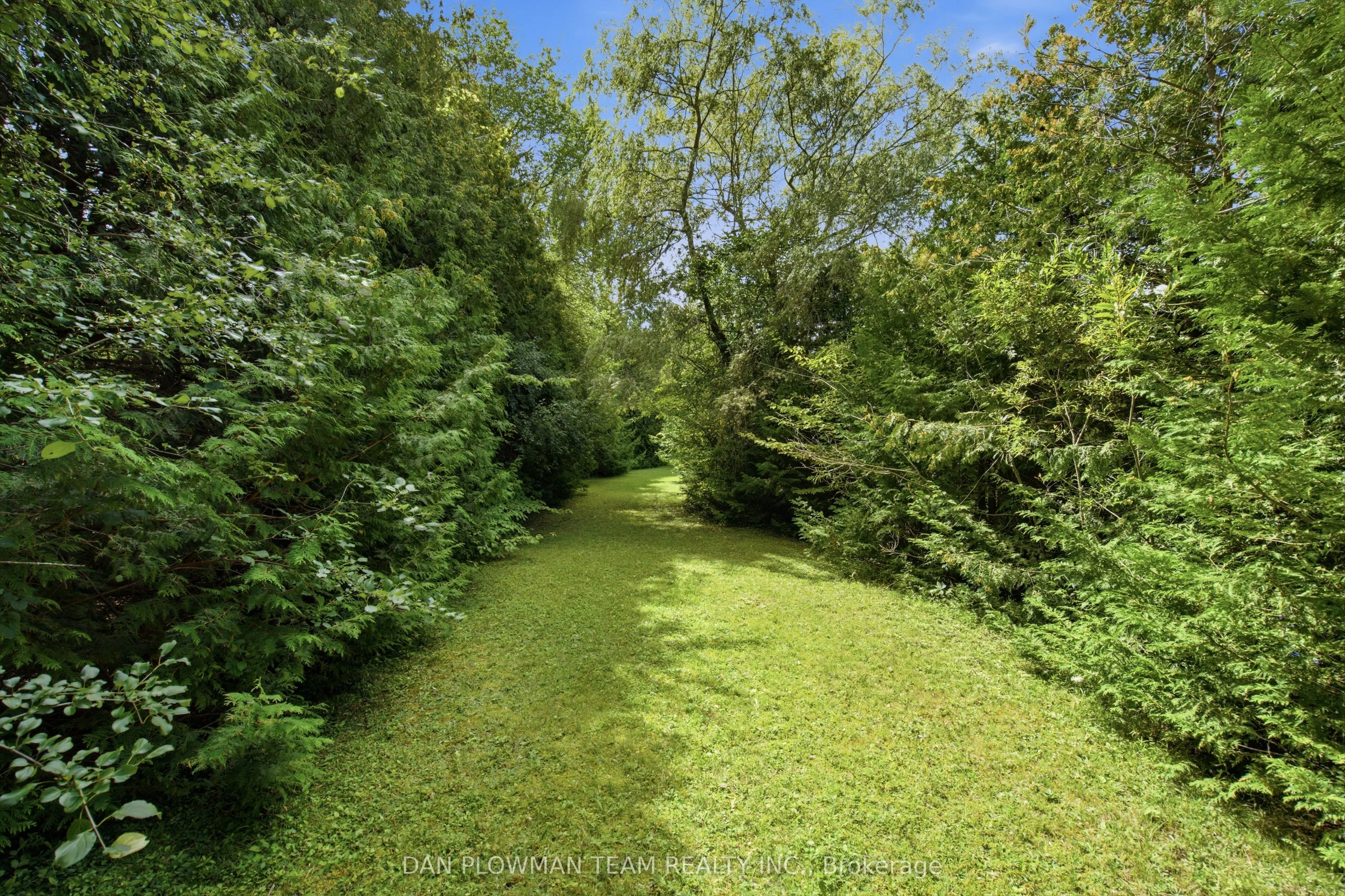 6458 Gibbs Road