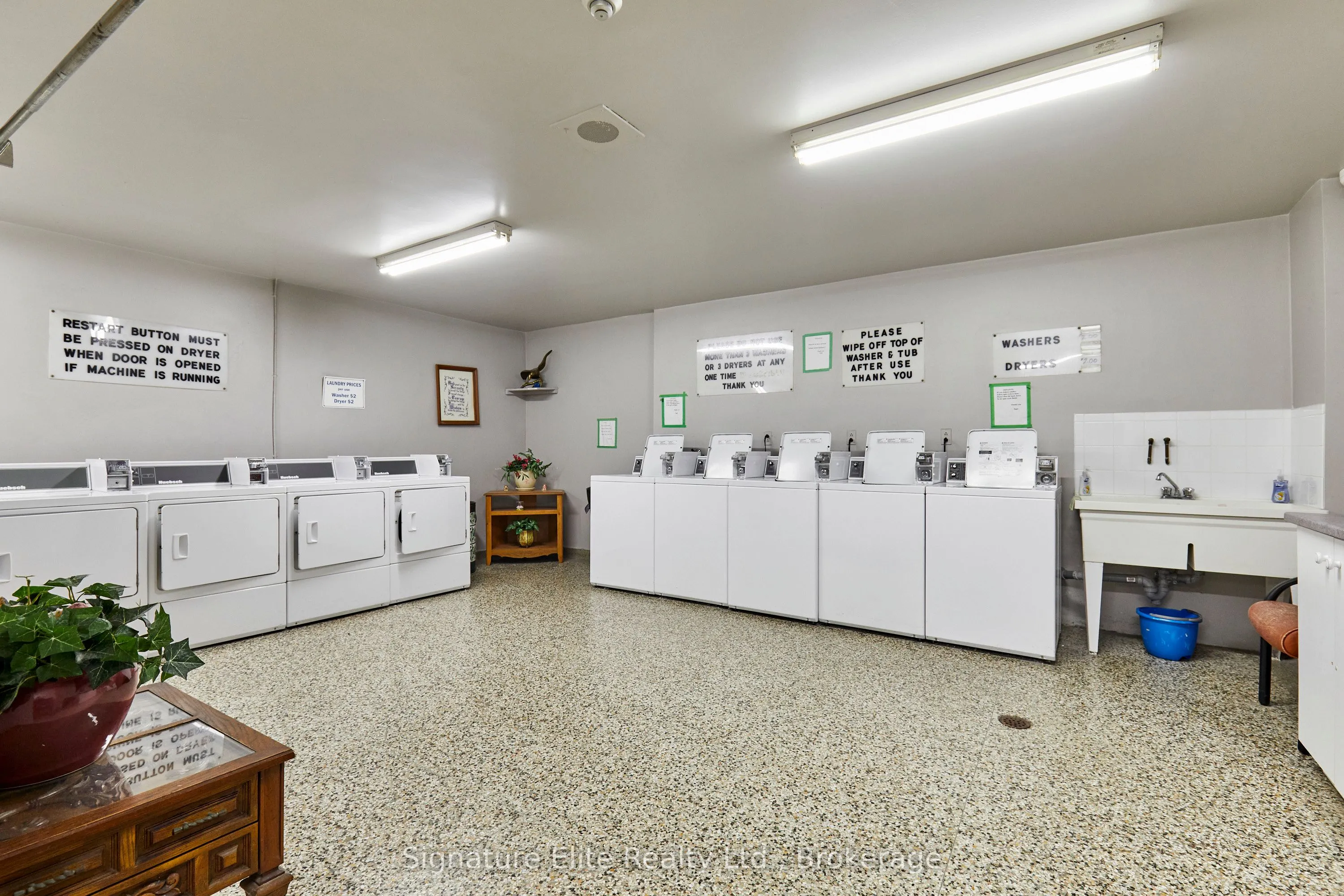 71 Guildwood Parkway #324