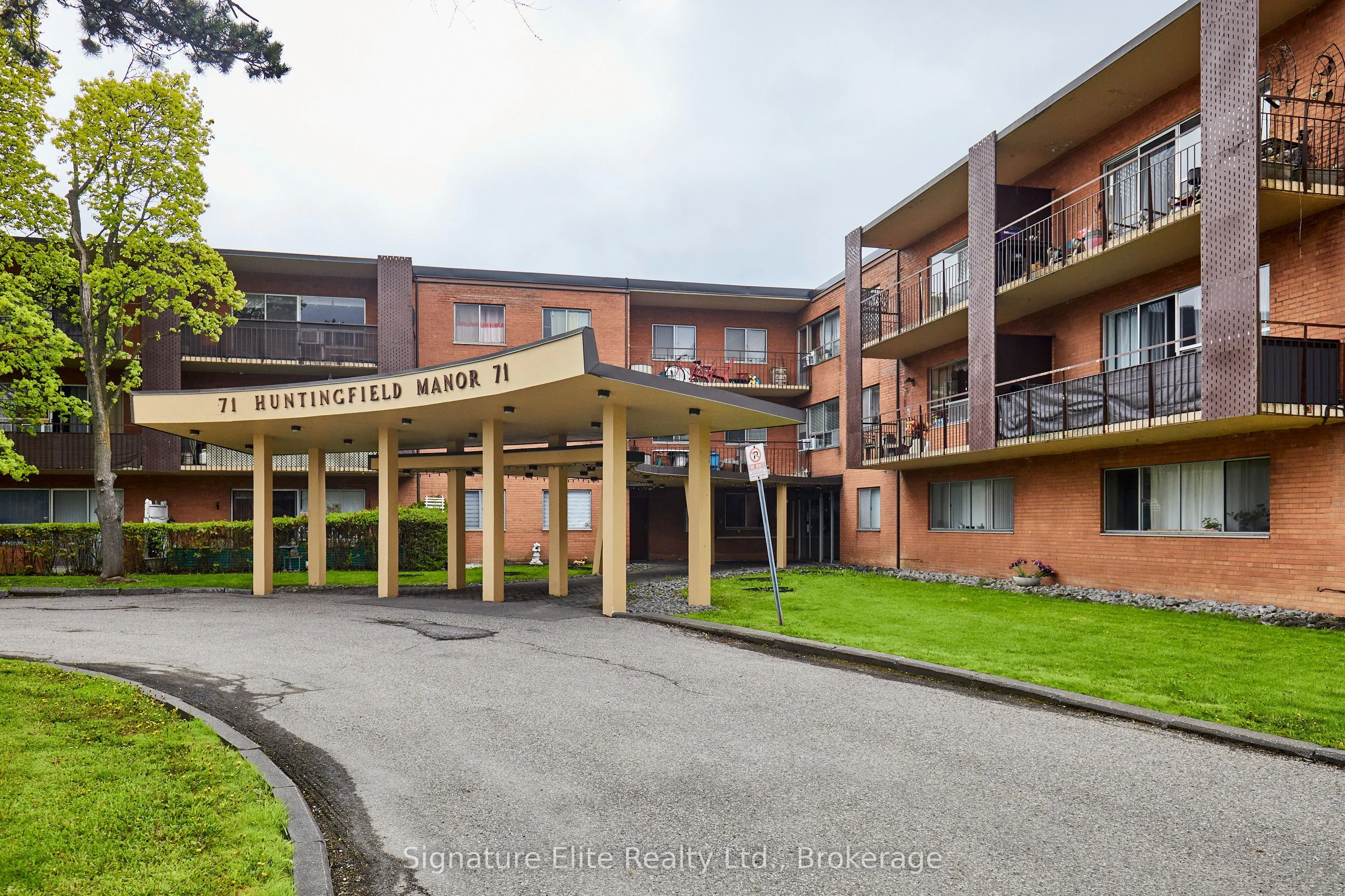 71 Guildwood Parkway #324