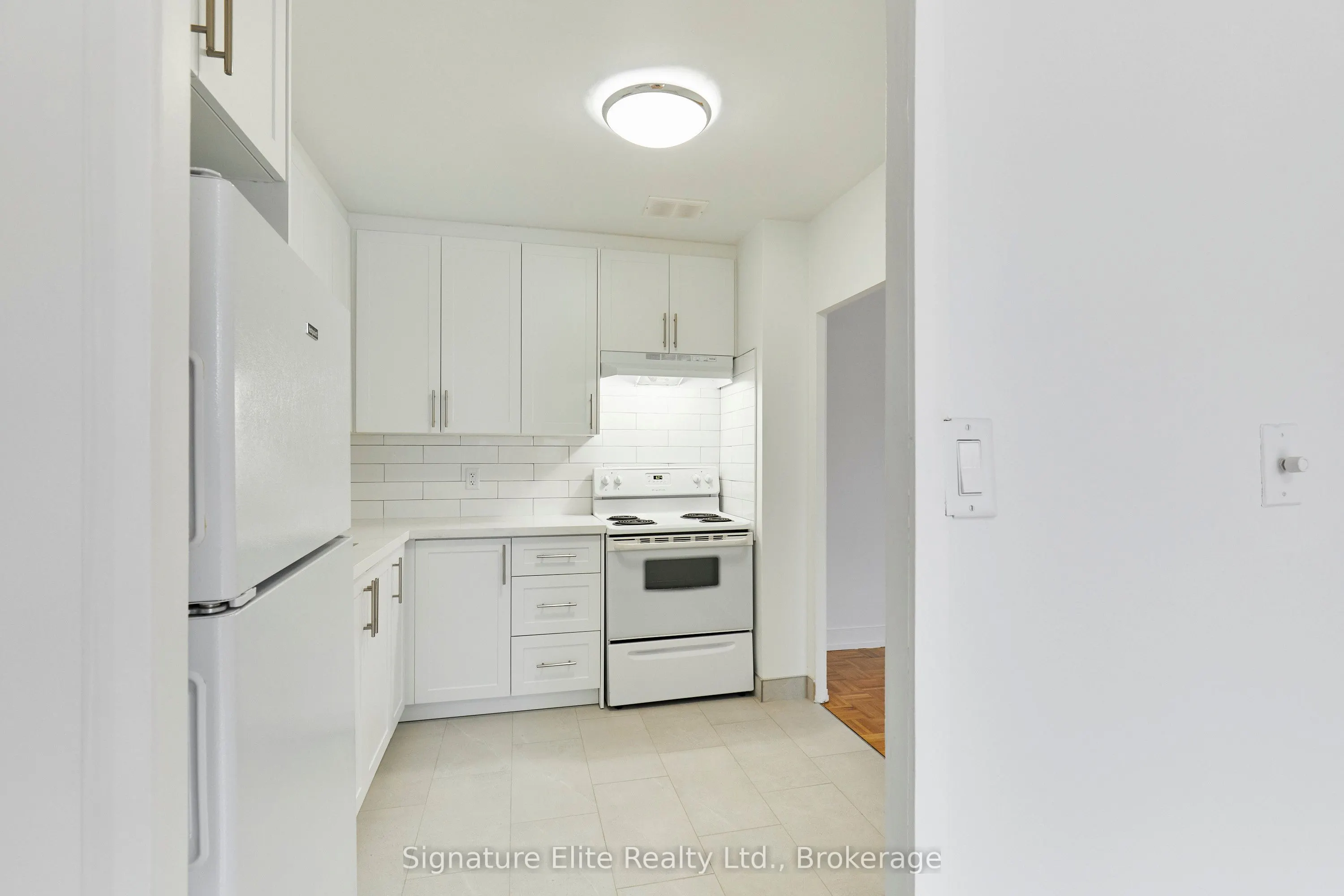 71 Guildwood Parkway #324